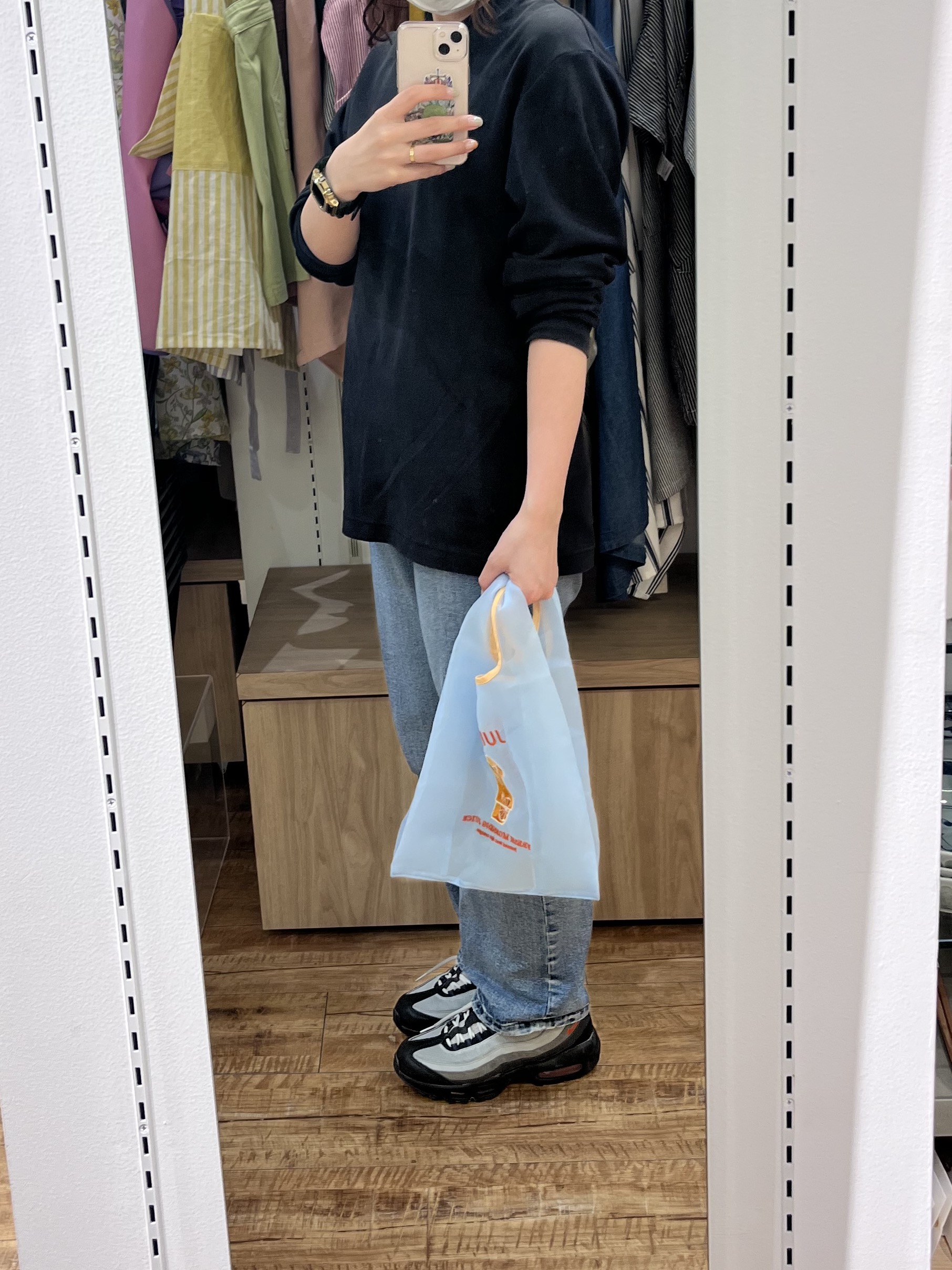 shino.さんの「212 KITCHEN STORE｜リトルモカコンパクトマルシェバッグ BAGELSAND」を使ったコーディネート