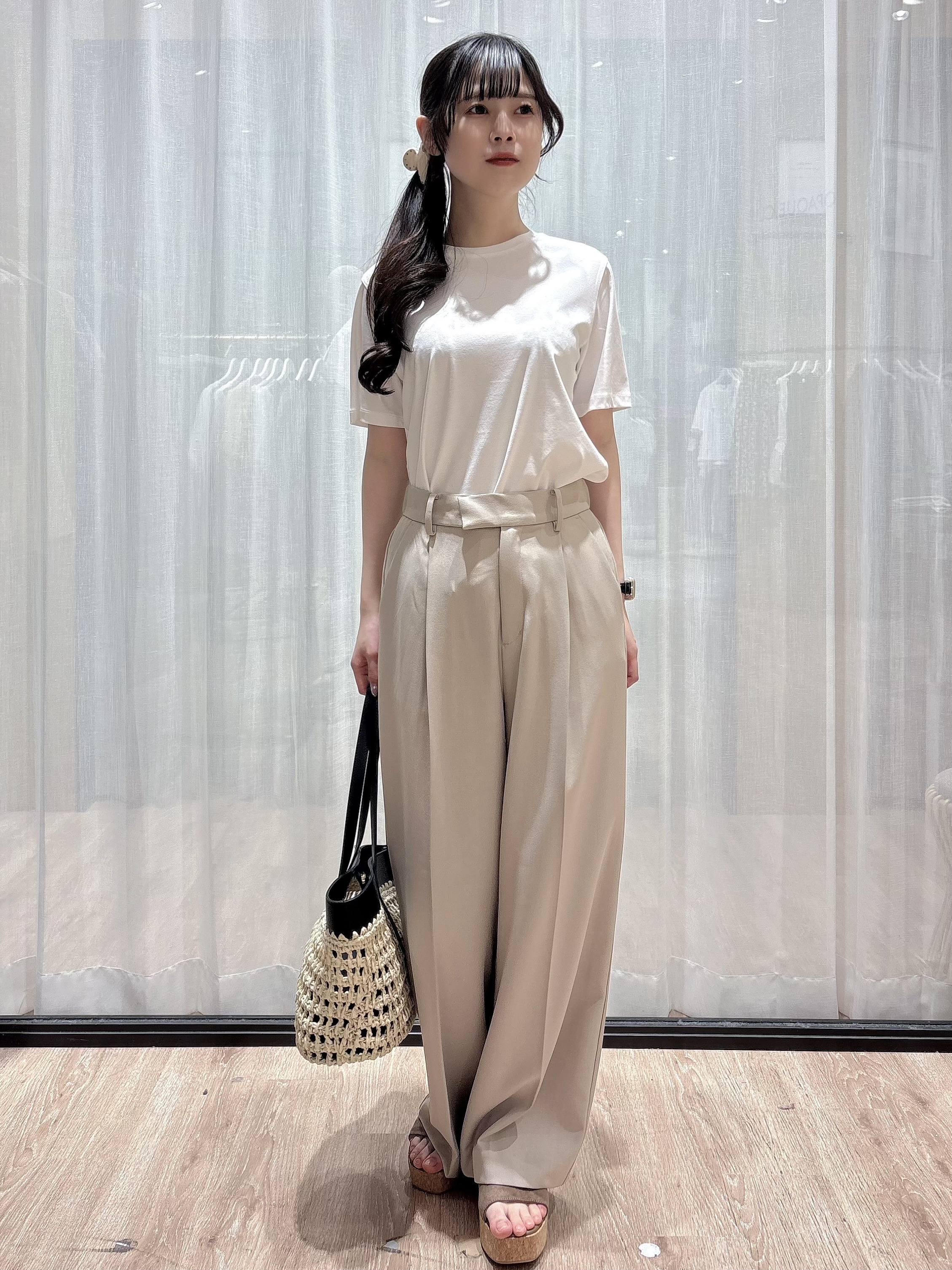 ぞうげさんの「OPAQUE.CLIP｜オーガニックコットン混ベーシックTシャツ【洗濯機OK】《SS～LL》」を使ったコーディネート