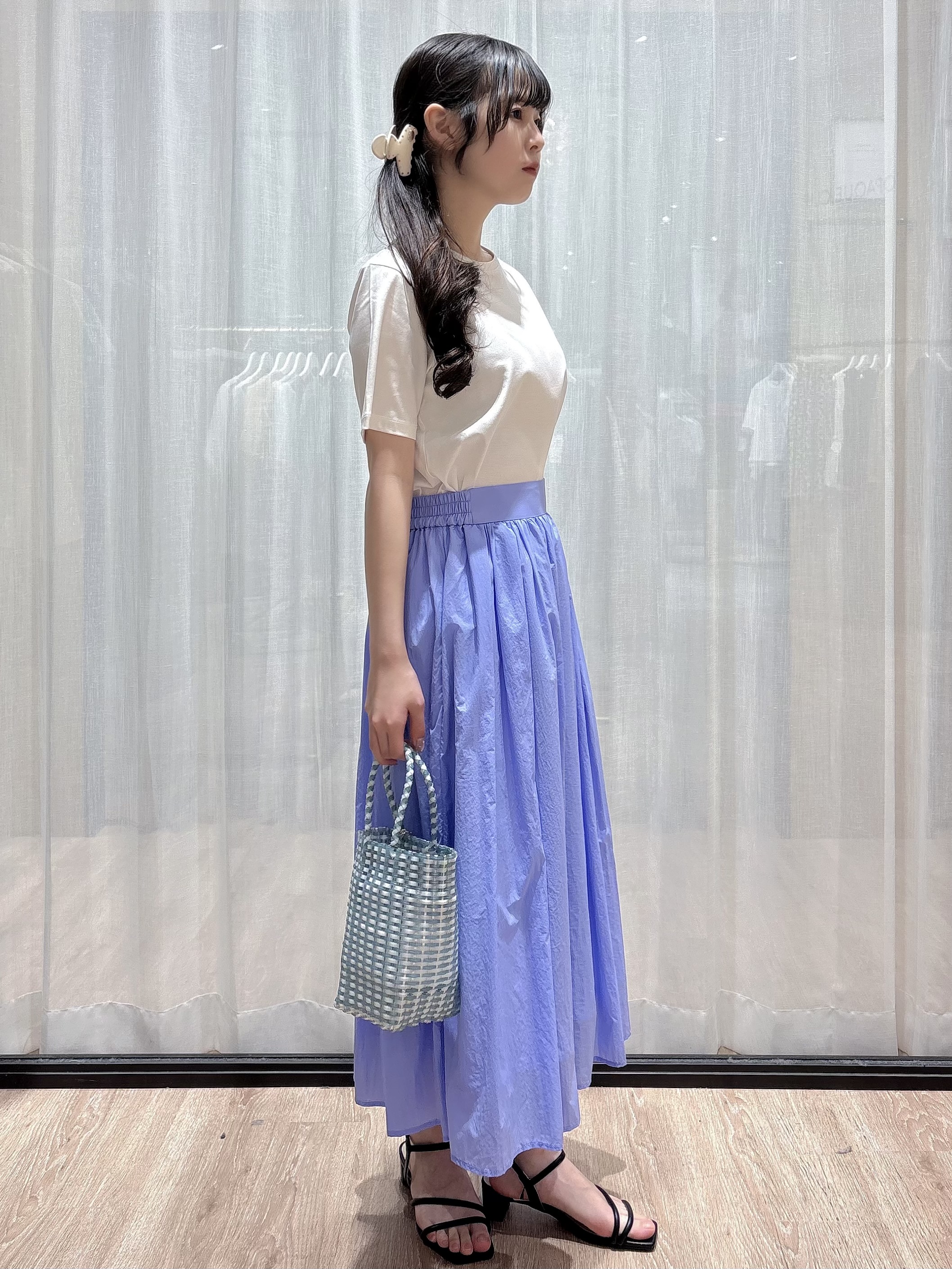 ぞうげさんの「OPAQUE.CLIP｜オーガニックコットン混ベーシックTシャツ【洗濯機OK】《SS～LL》」を使ったコーディネート