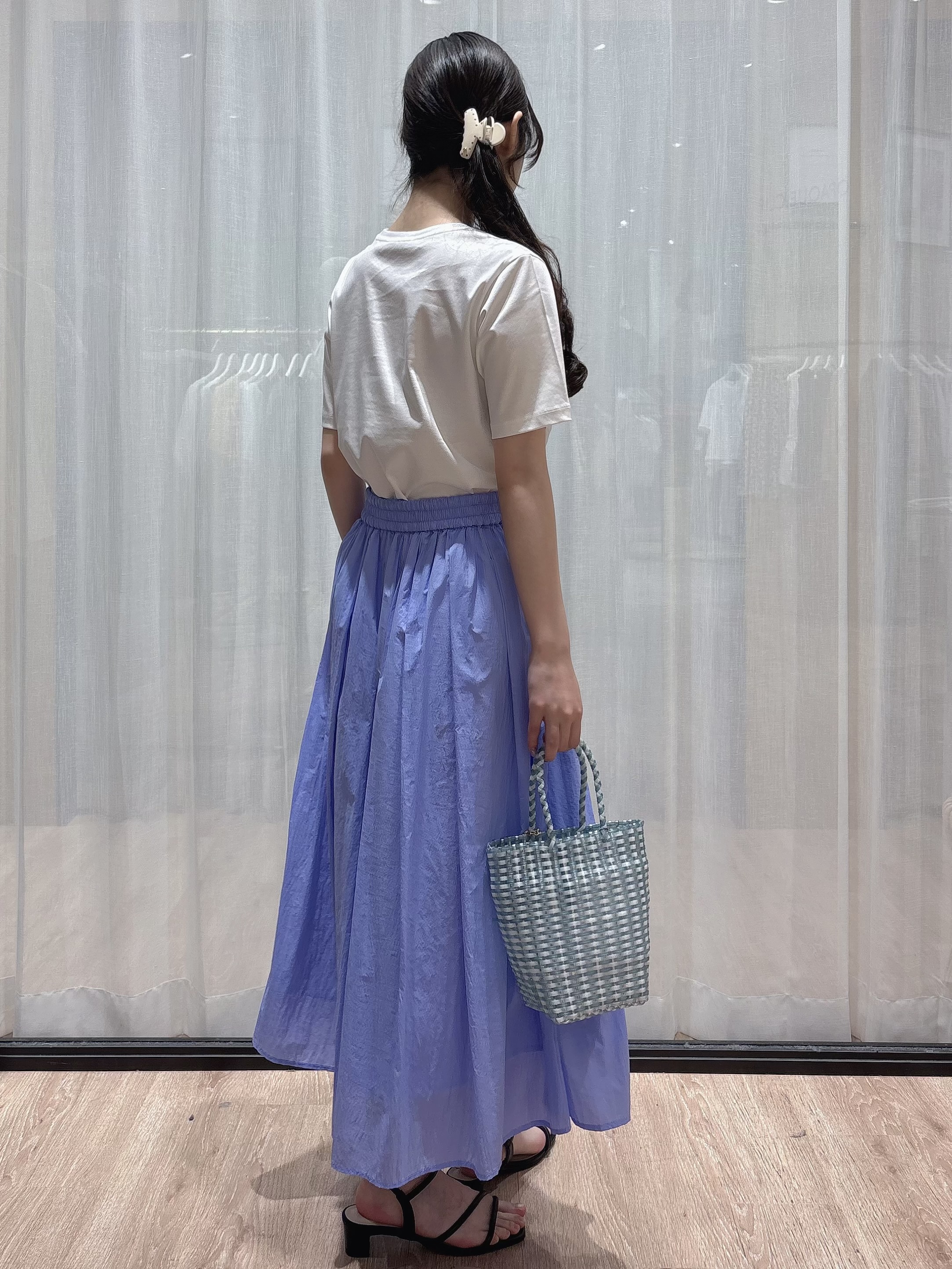ぞうげさんの「OPAQUE.CLIP｜オーガニックコットン混ベーシックTシャツ【洗濯機OK】《SS～LL》」を使ったコーディネート