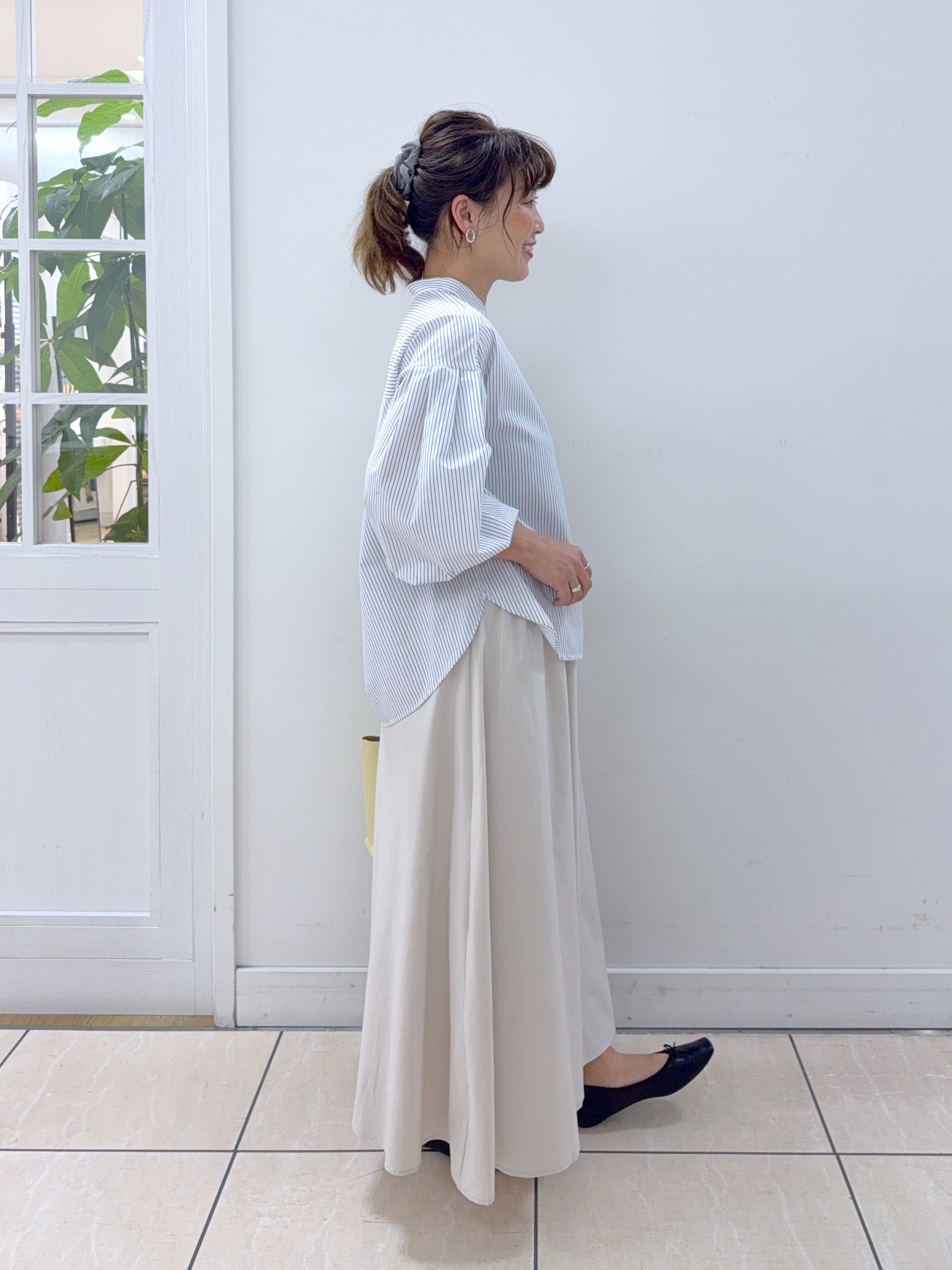 Osawaさんの「Dessin｜【洗える】バルーンスリーブバンドカラーシャツ」を使ったコーディネート