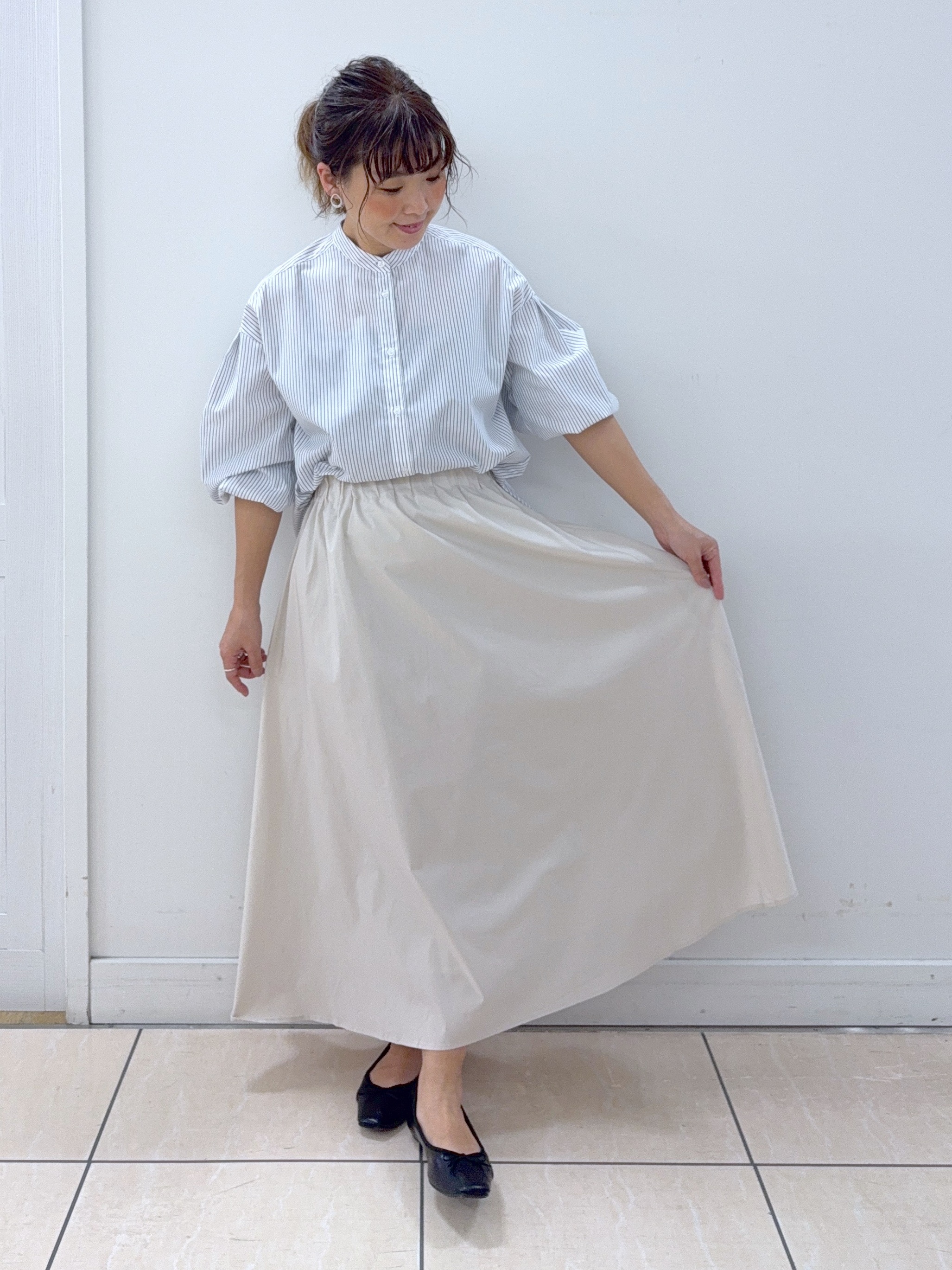 Osawaさんの「Dessin｜【洗える】バルーンスリーブバンドカラーシャツ」を使ったコーディネート