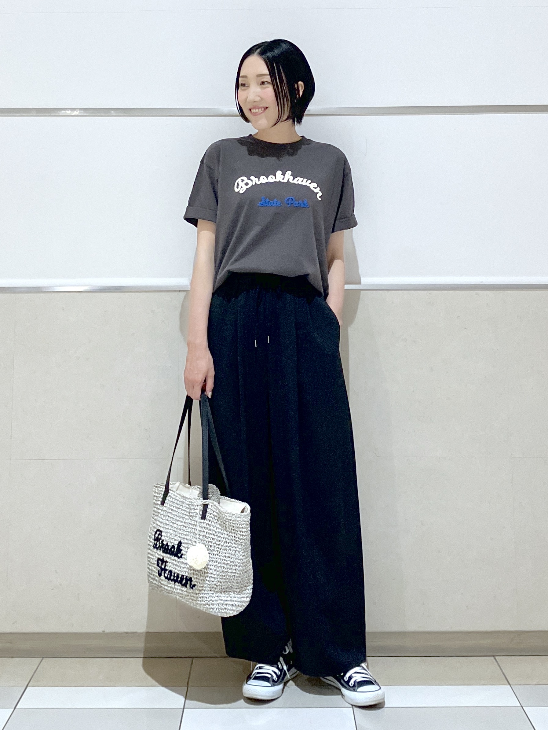 eriko さんの「Dessin｜【洗える】オーガニックコットンロゴTシャツ」を使ったコーディネート
