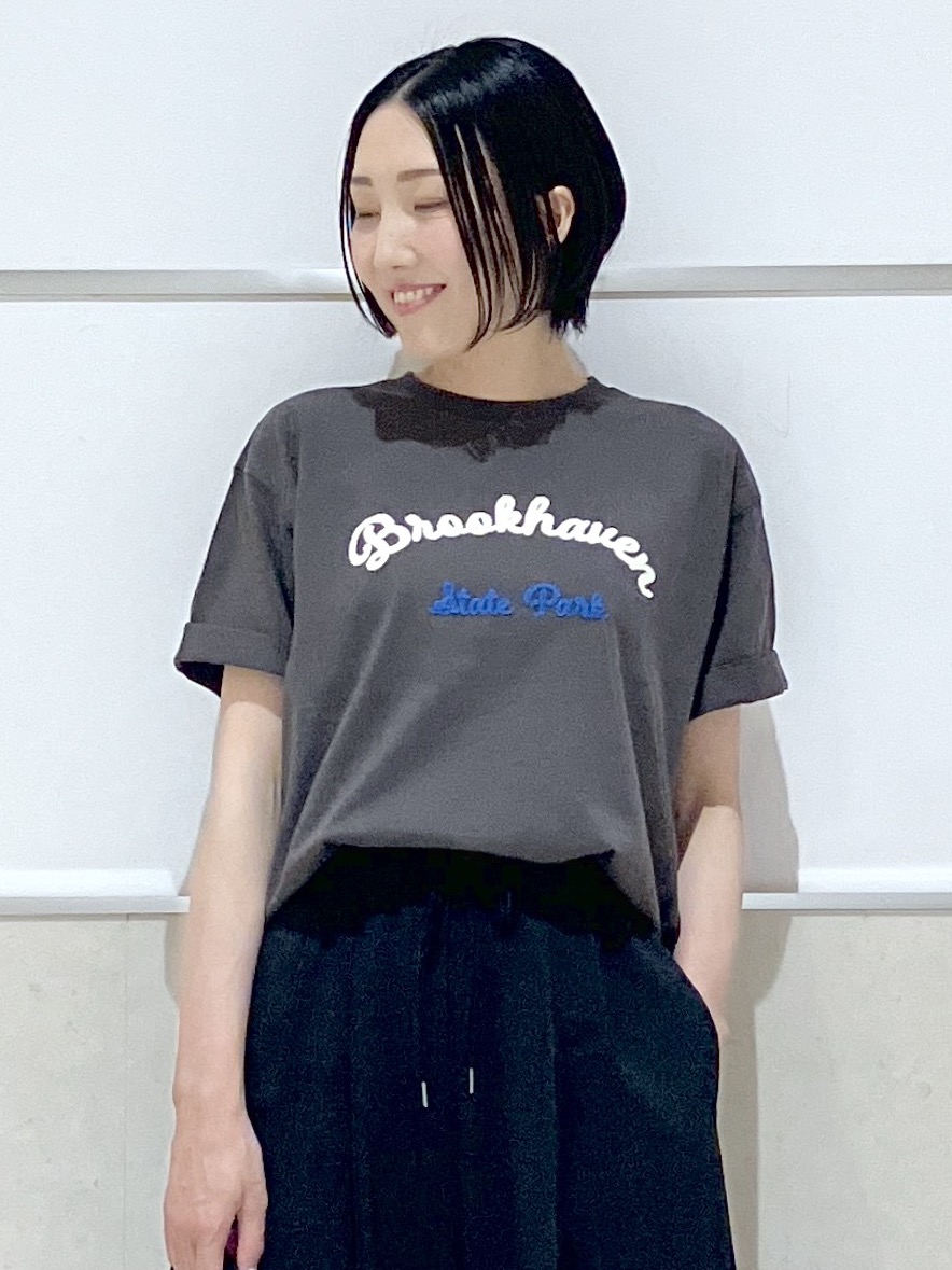 eriko さんの「Dessin｜【洗える】オーガニックコットンロゴTシャツ」を使ったコーディネート