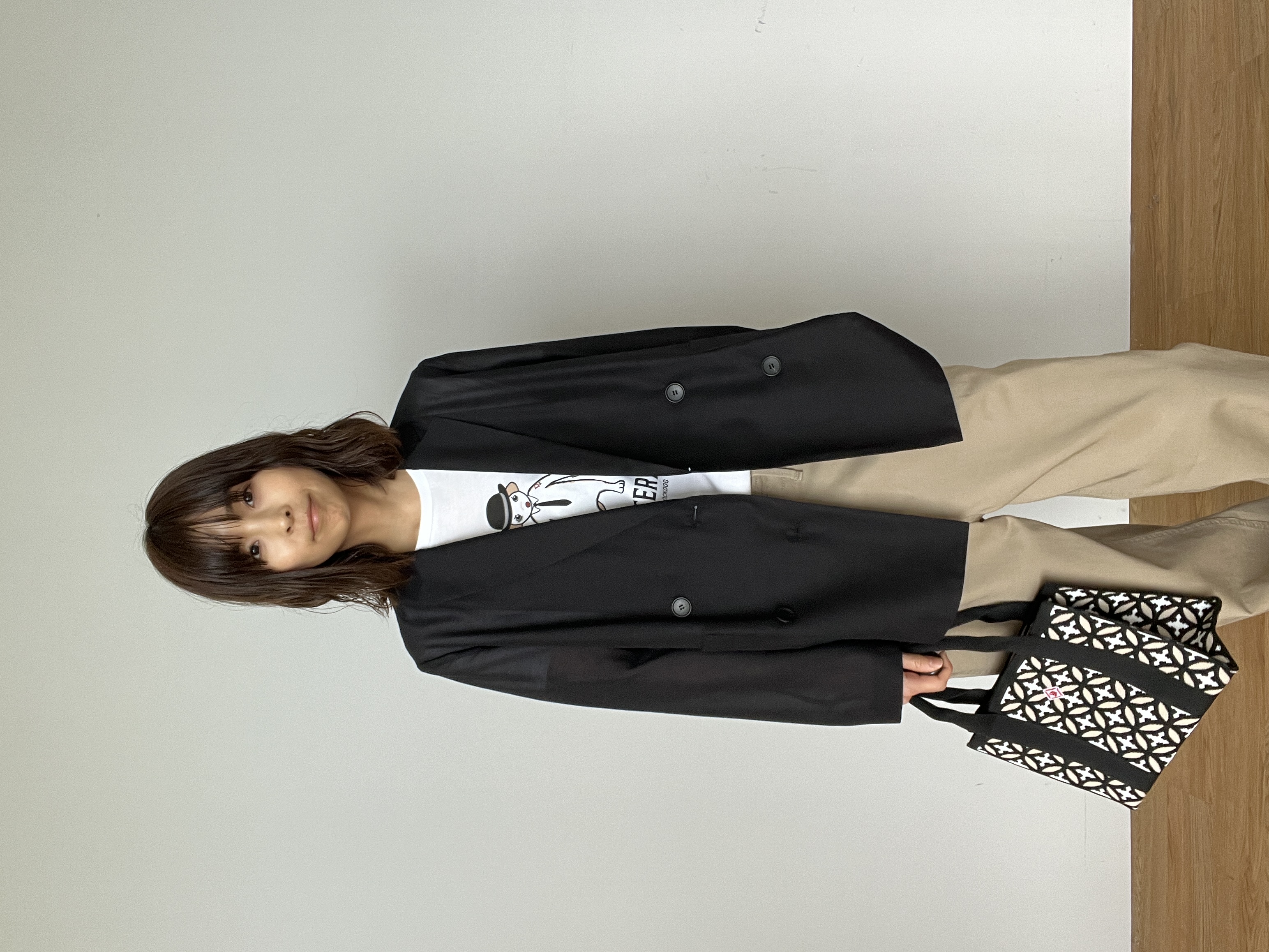misaさんの「DRESSTERIOR｜◆【EC/ルクア大阪店限定】ボーラーハットクロックドッグTシャツ」を使ったコーディネート