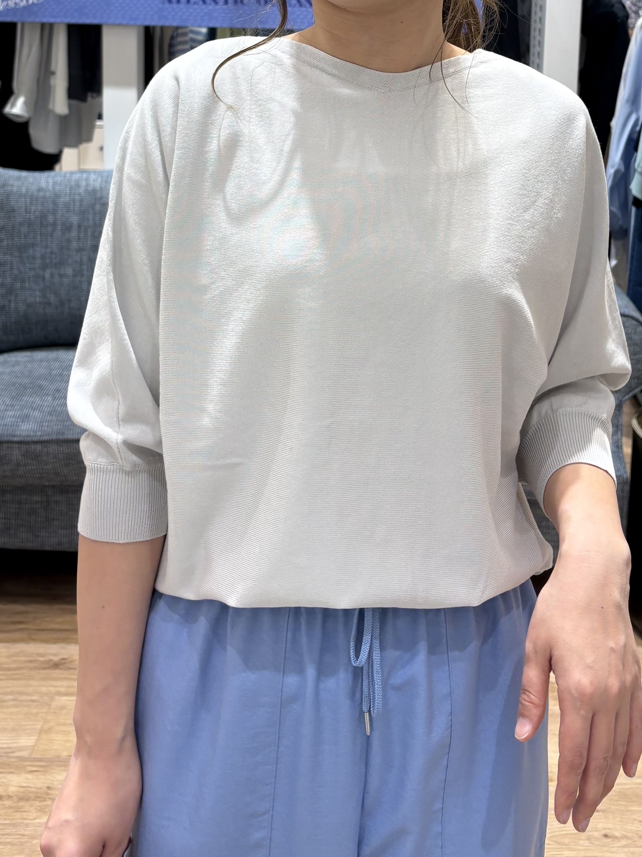 yuinaさんの「Dessin｜【洗える】後ろボタンニットプルオーバー七分袖」を使ったコーディネート