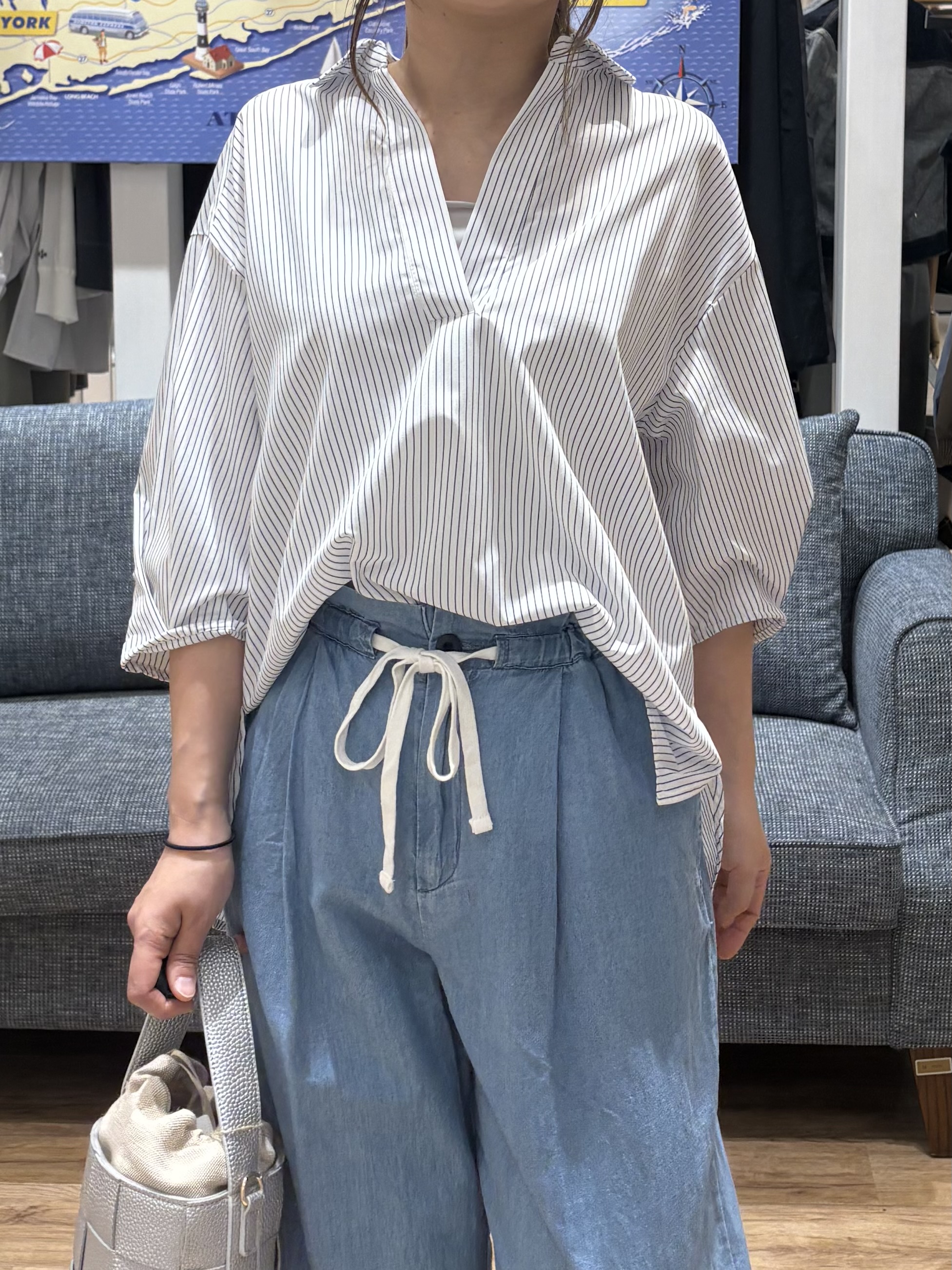 yuinaさんの「Dessin｜【洗える】スキッパーシャツブラウス」を使ったコーディネート