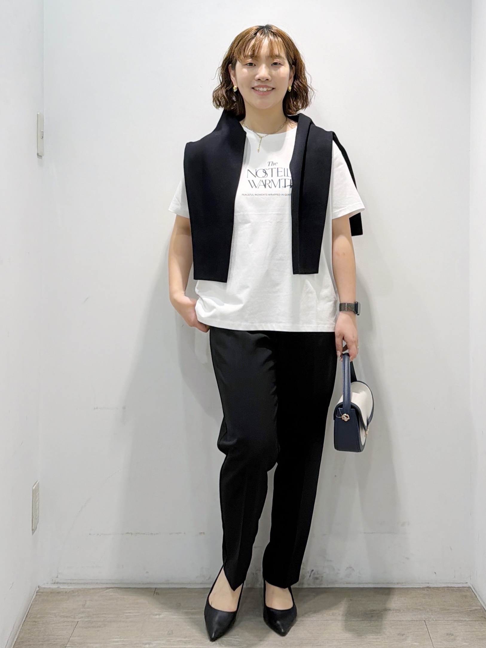 sumicaさんの「OPAQUE.CLIP｜ロゴプリント＆刺繍Tシャツ【洗濯機OK】」を使ったコーディネート