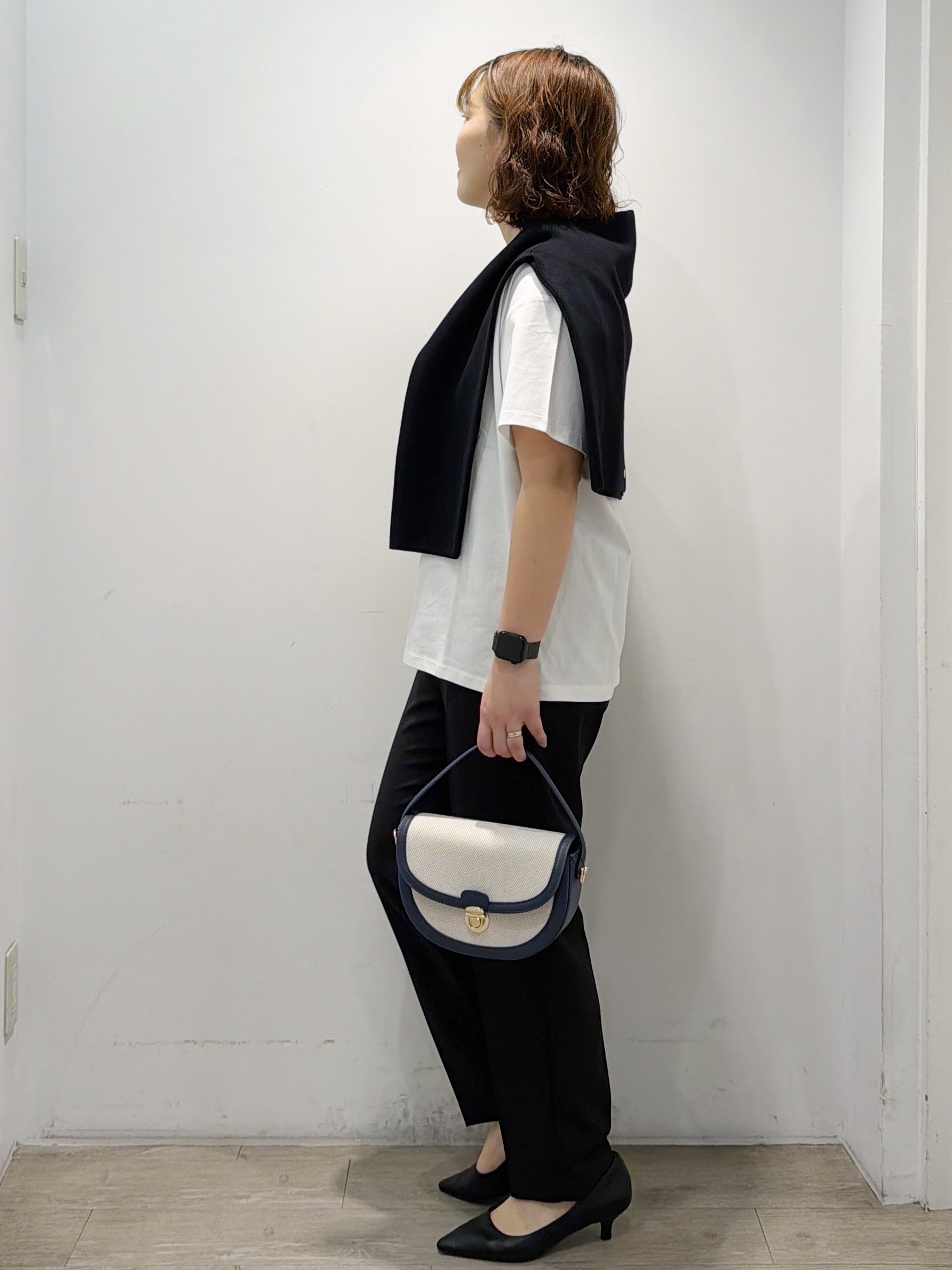 sumicaさんの「OPAQUE.CLIP｜ロゴプリント＆刺繍Tシャツ【洗濯機OK】」を使ったコーディネート