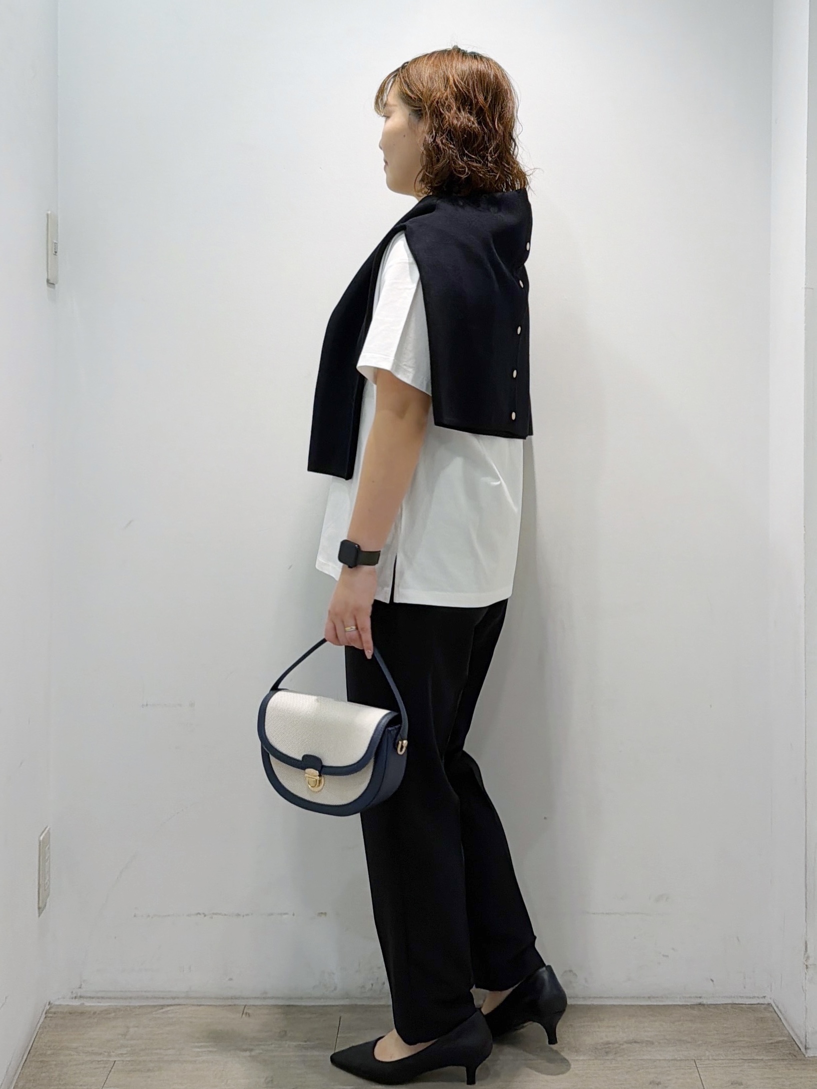 sumicaさんの「OPAQUE.CLIP｜ロゴプリント＆刺繍Tシャツ【洗濯機OK】」を使ったコーディネート