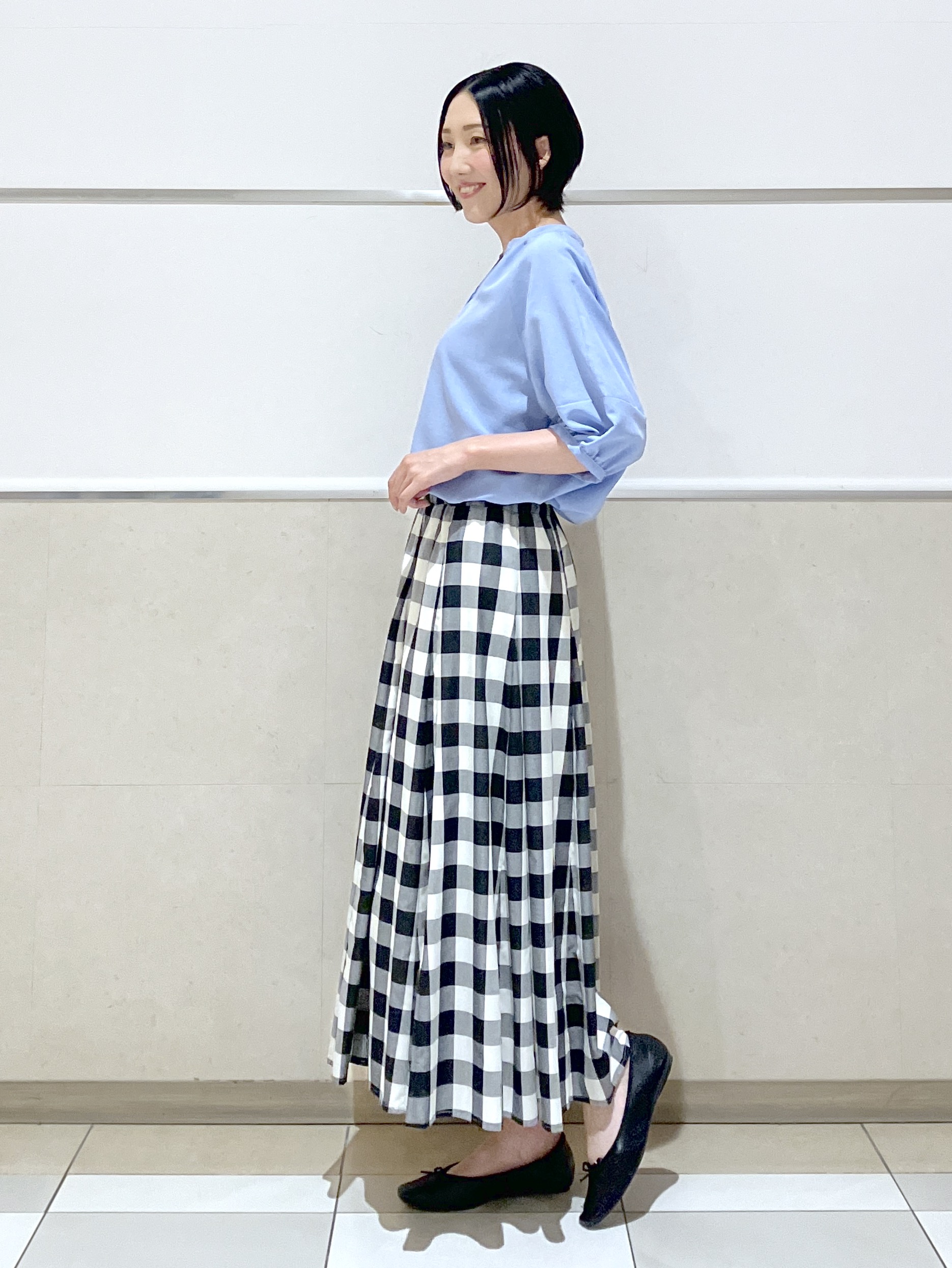 eriko さんの「Dessin｜【洗える】スキッパーライトブラウス」を使ったコーディネート