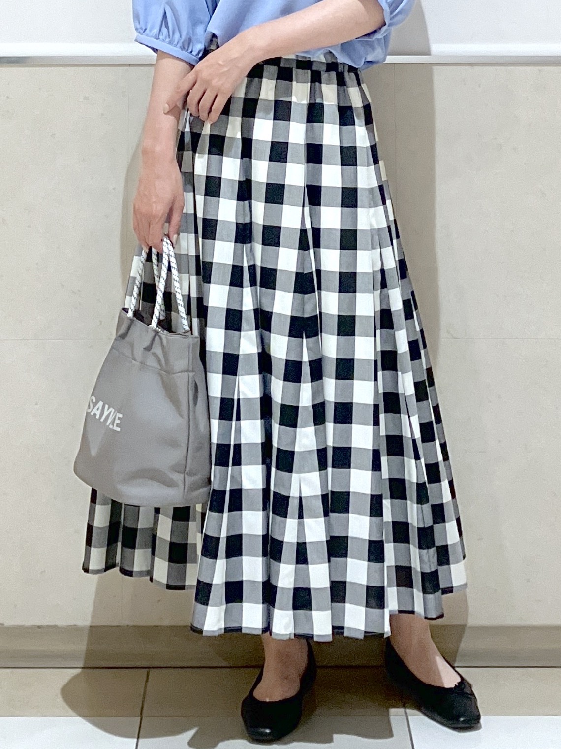 eriko さんの「Dessin｜【洗える】スキッパーライトブラウス」を使ったコーディネート