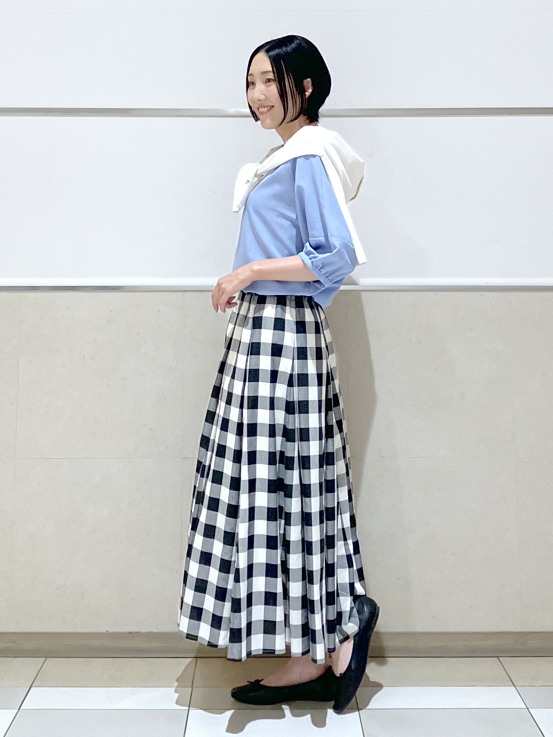 eriko さんの「Dessin｜【洗える】スキッパーライトブラウス」を使ったコーディネート