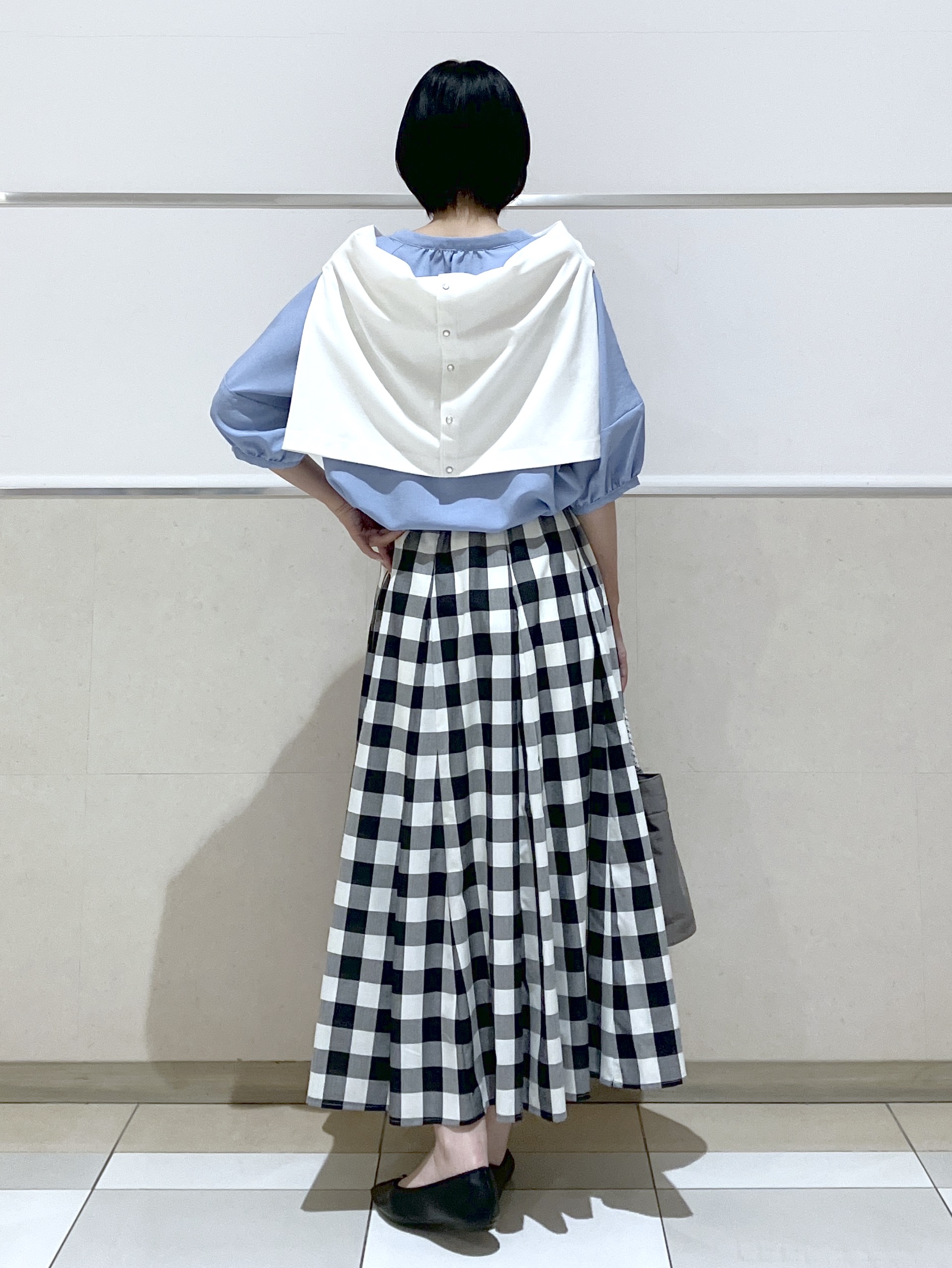 eriko さんの「Dessin｜【洗える】スキッパーライトブラウス」を使ったコーディネート
