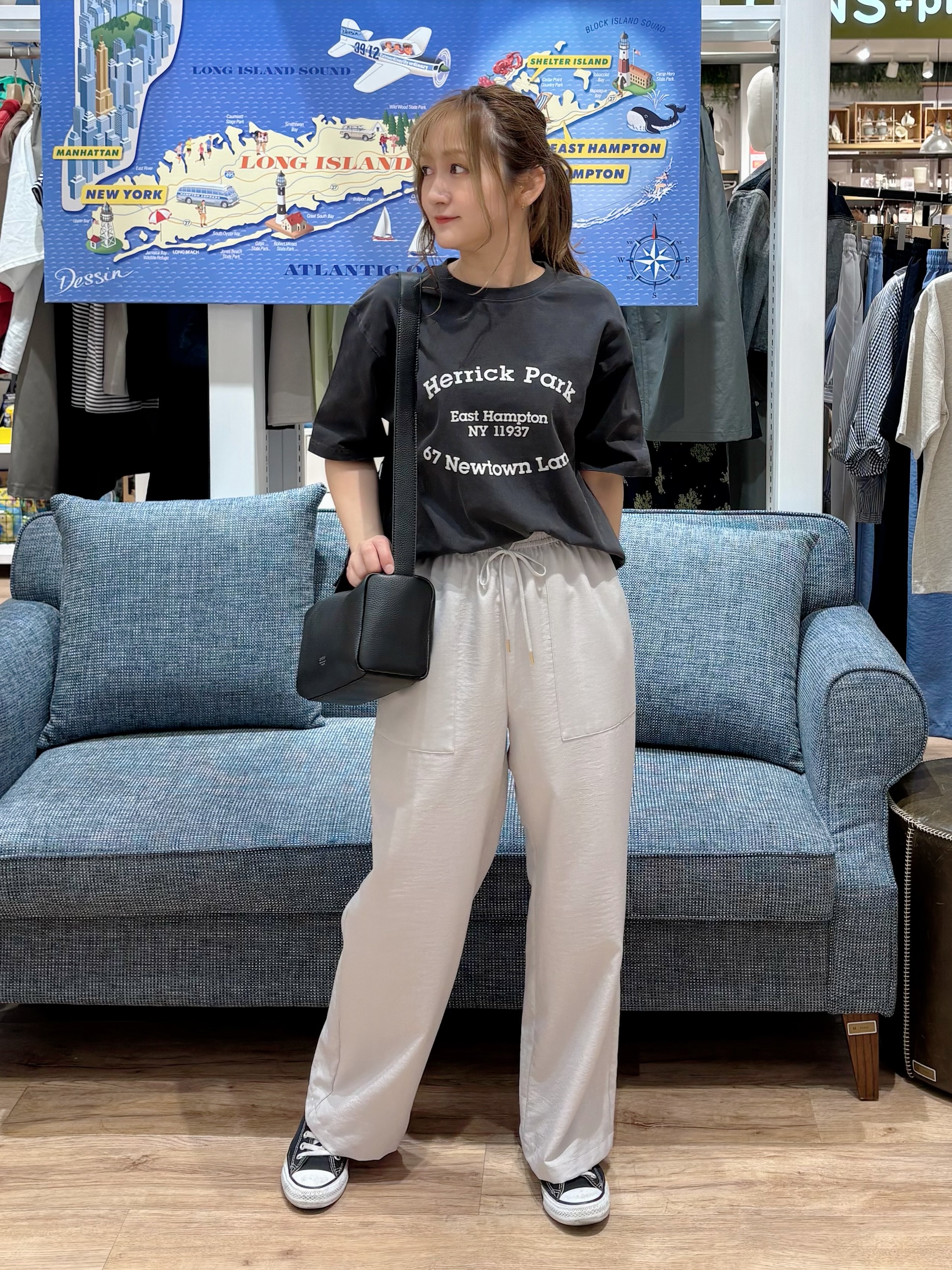 yuinaさんの「Dessin｜【接触冷感/ウエストゴム/洗える】イージーワイドパンツ」を使ったコーディネート