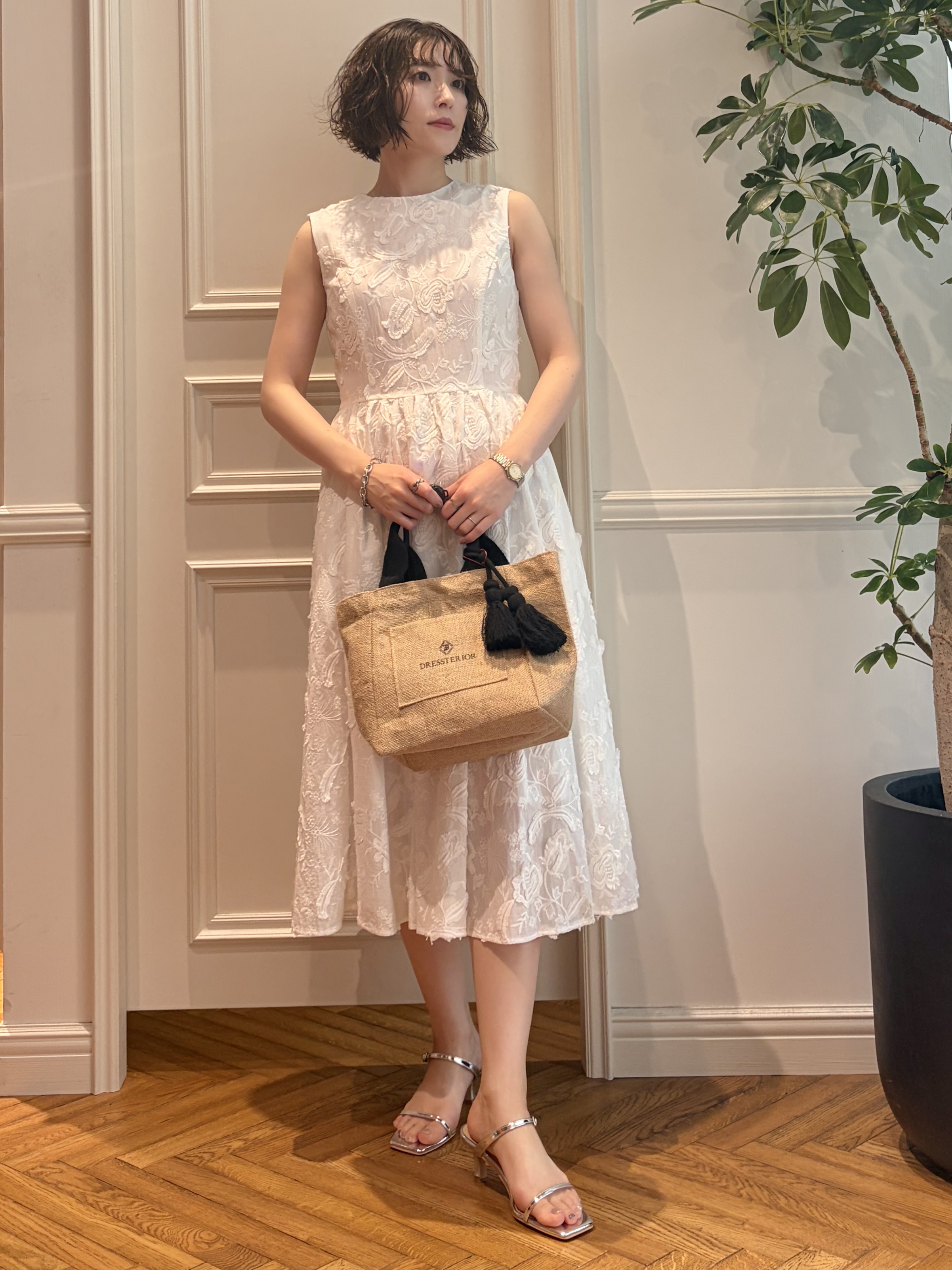 nakaoさんの「DRESSTERIOR｜【otonaMUSE5月号掲載】スキニーベルトサンダル」を使ったコーディネート