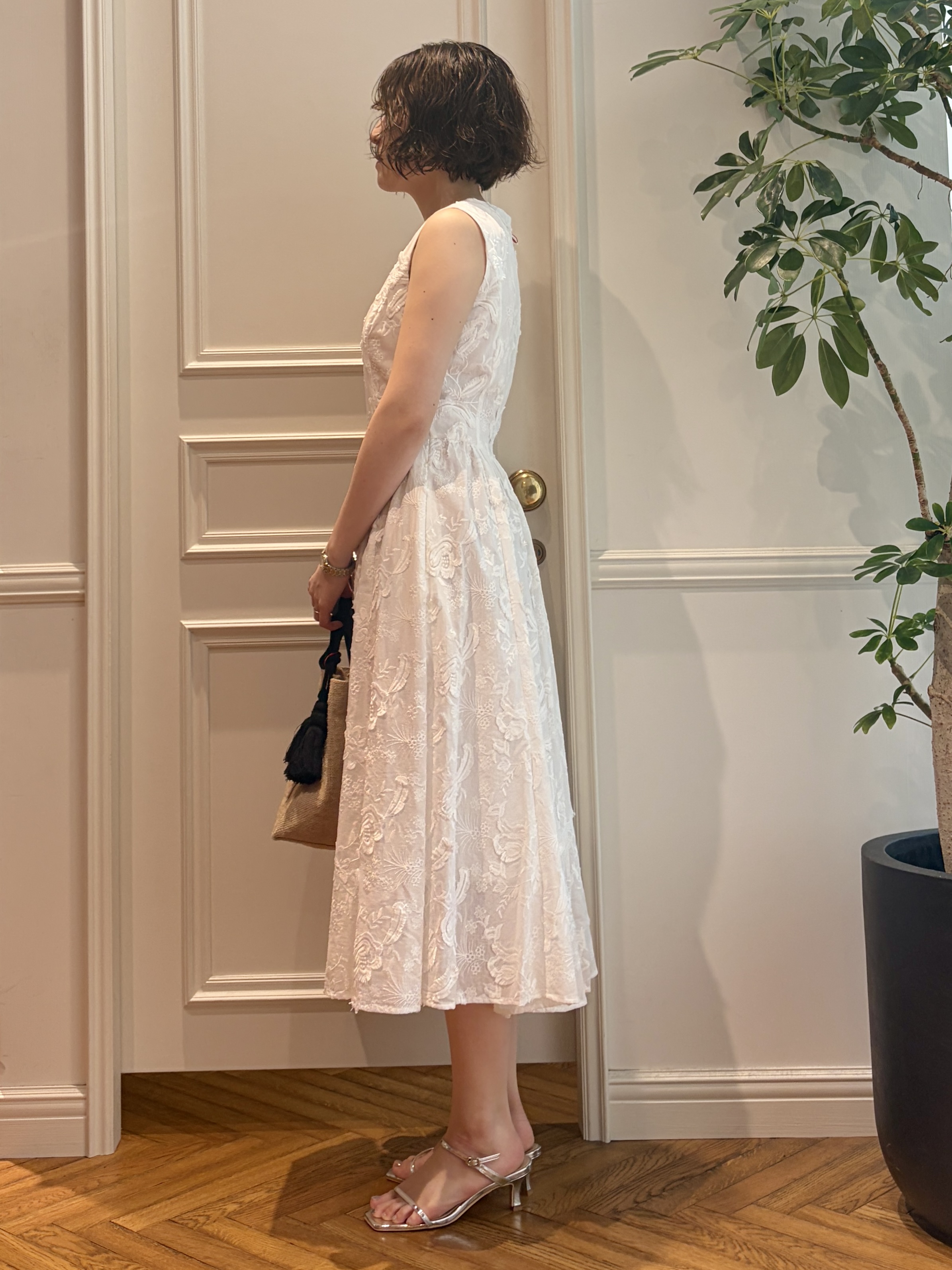 nakaoさんの「DRESSTERIOR｜【otonaMUSE5月号掲載】スキニーベルトサンダル」を使ったコーディネート