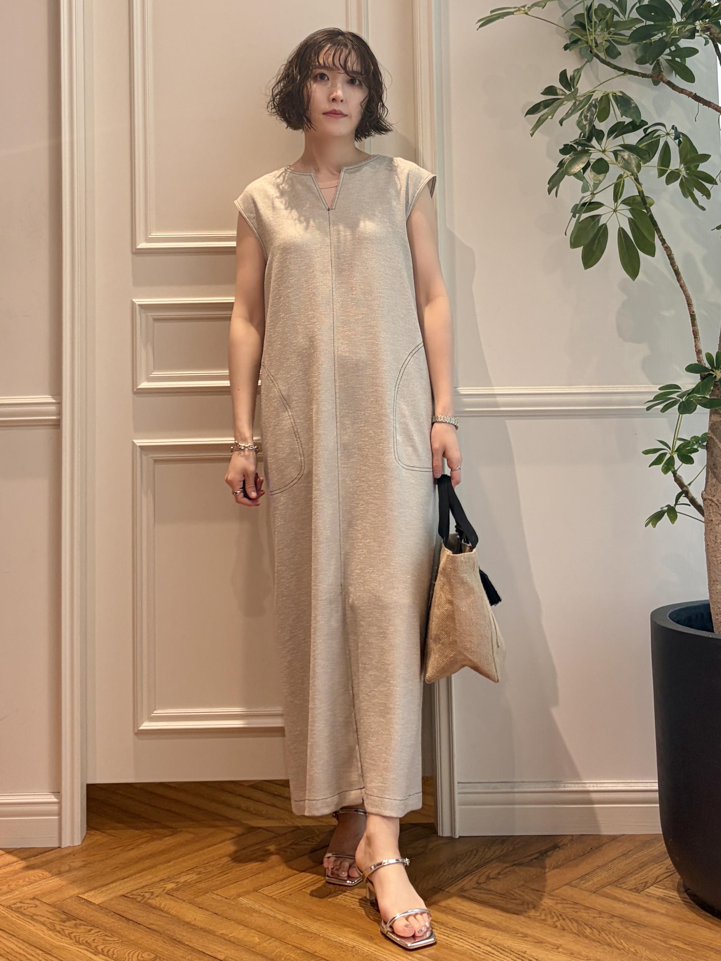 nakaoさんの「DRESSTERIOR｜【otonaMUSE5月号掲載】スキニーベルトサンダル」を使ったコーディネート