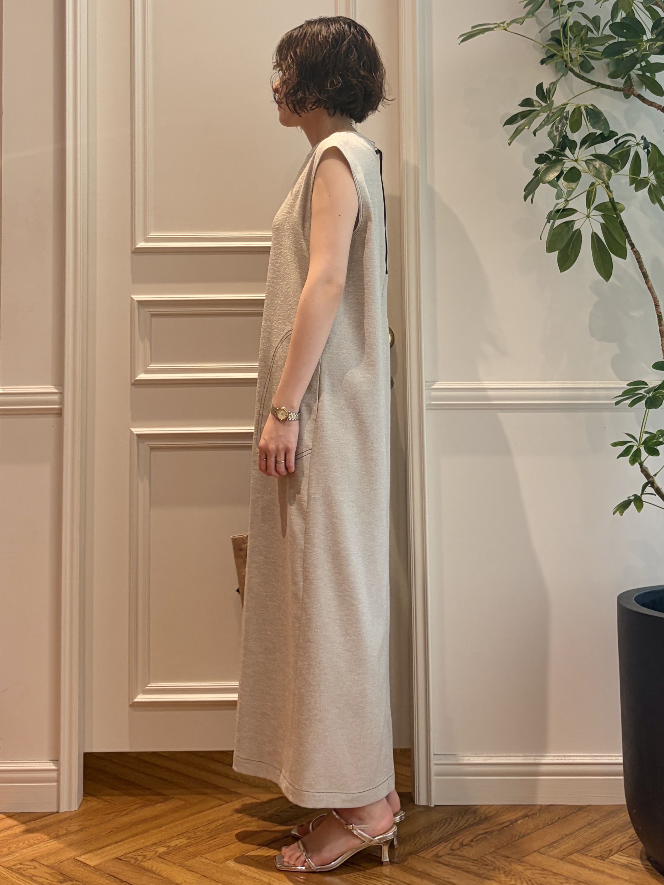 nakaoさんの「DRESSTERIOR｜【otonaMUSE5月号掲載】スキニーベルトサンダル」を使ったコーディネート