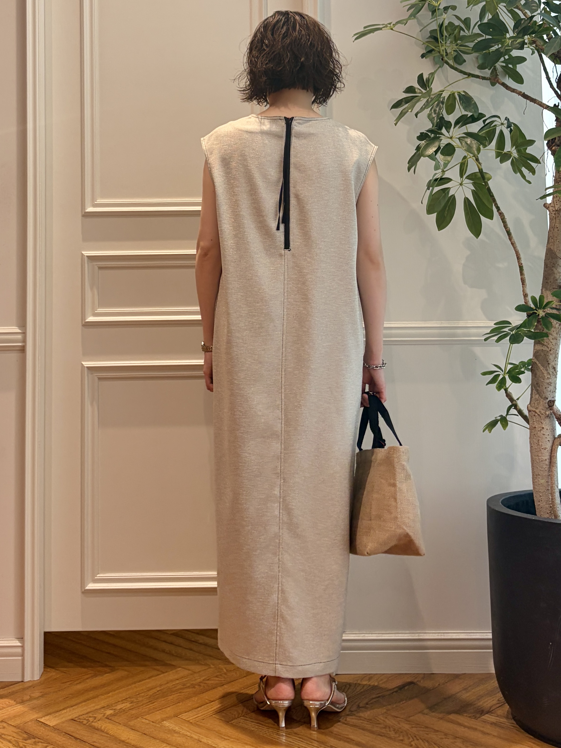 nakaoさんの「DRESSTERIOR｜【otonaMUSE5月号掲載】スキニーベルトサンダル」を使ったコーディネート