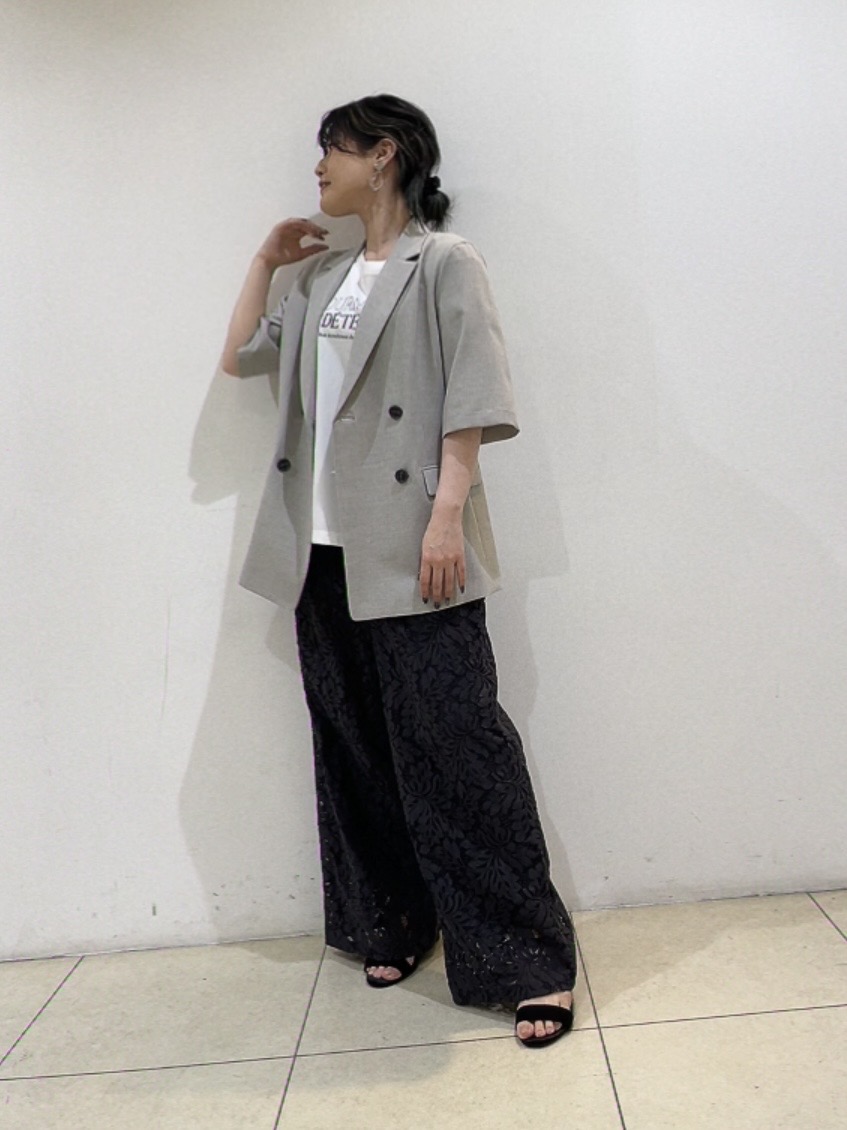 watanabeさんの「UNTITLED｜【シワになりにくい/セットアップ可/接触冷感】ハーフスリーブジャケット」を使ったコーディネート