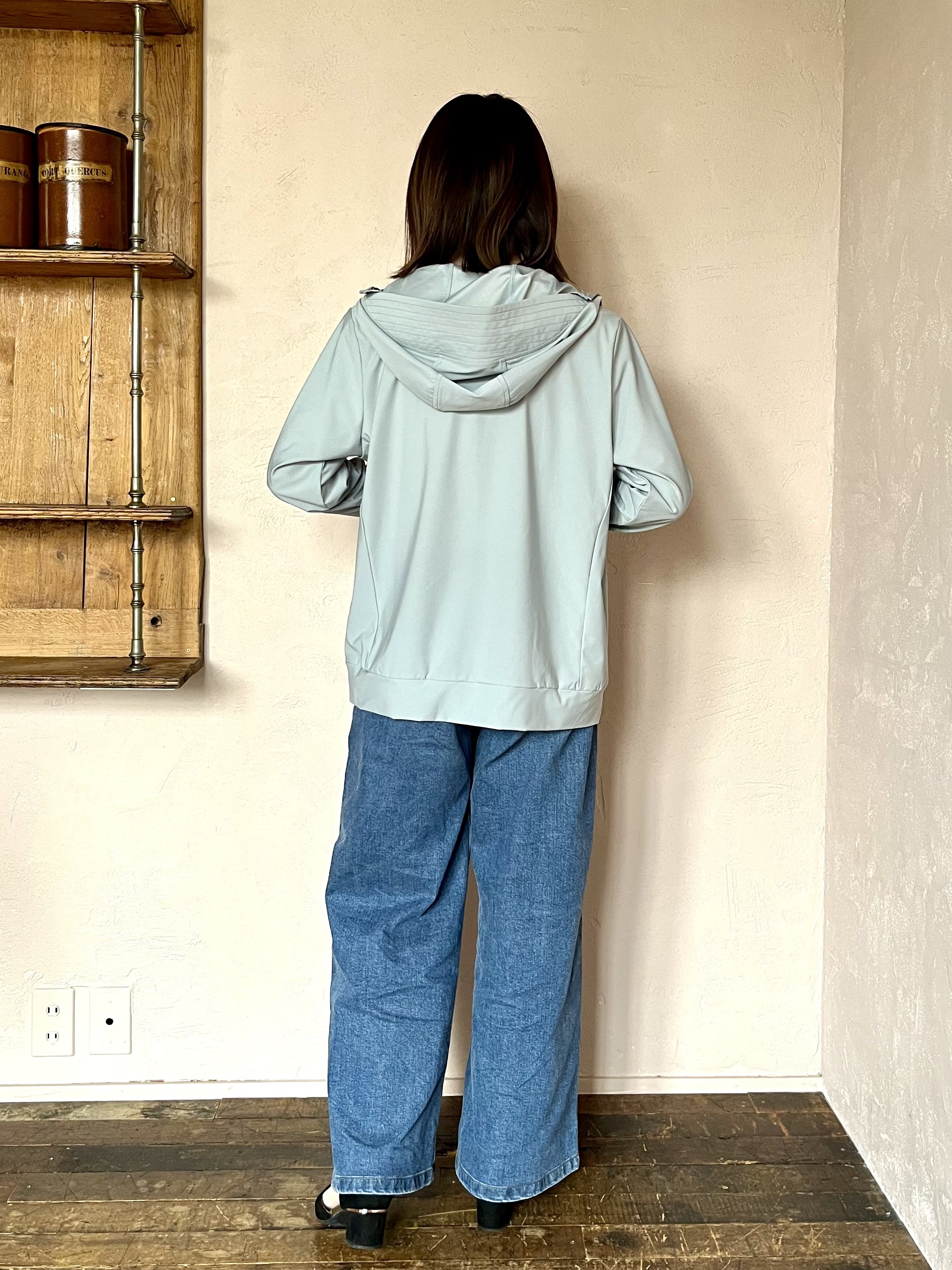saoriさんの「【遮熱／UV／冷感／速乾】本気のUV対策多機能パーカー」を使ったコーディネート