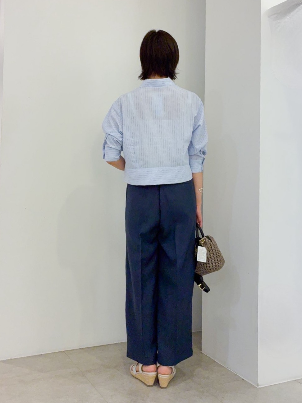 kanakoさんの「grove｜【イージーケア】麻混クロップドシャツ」を使ったコーディネート