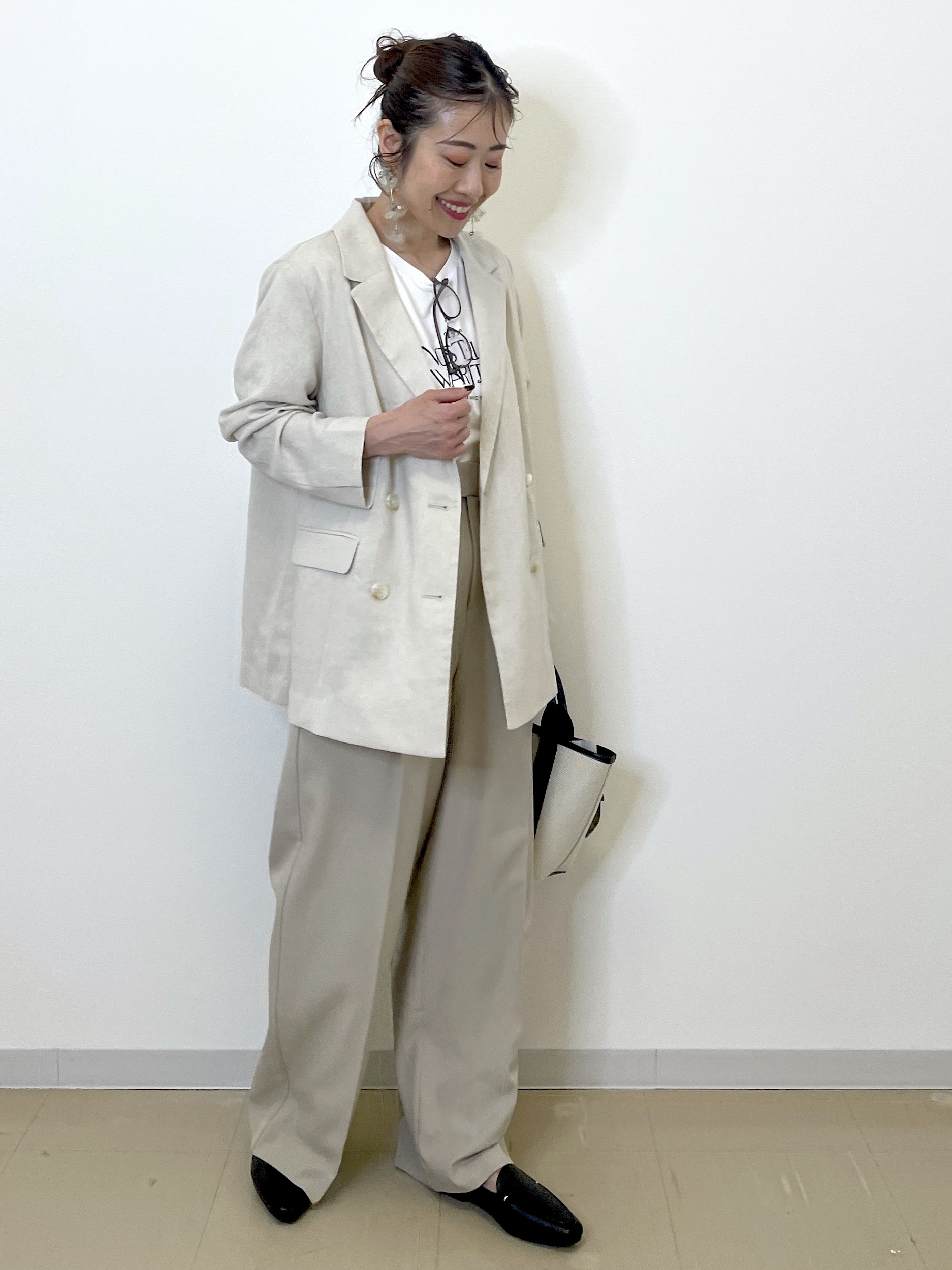 Akiさんの「OPAQUE.CLIP｜【UV／接触冷感】ダブルブレストジャケット《防シワ加工／洗える》」を使ったコーディネート