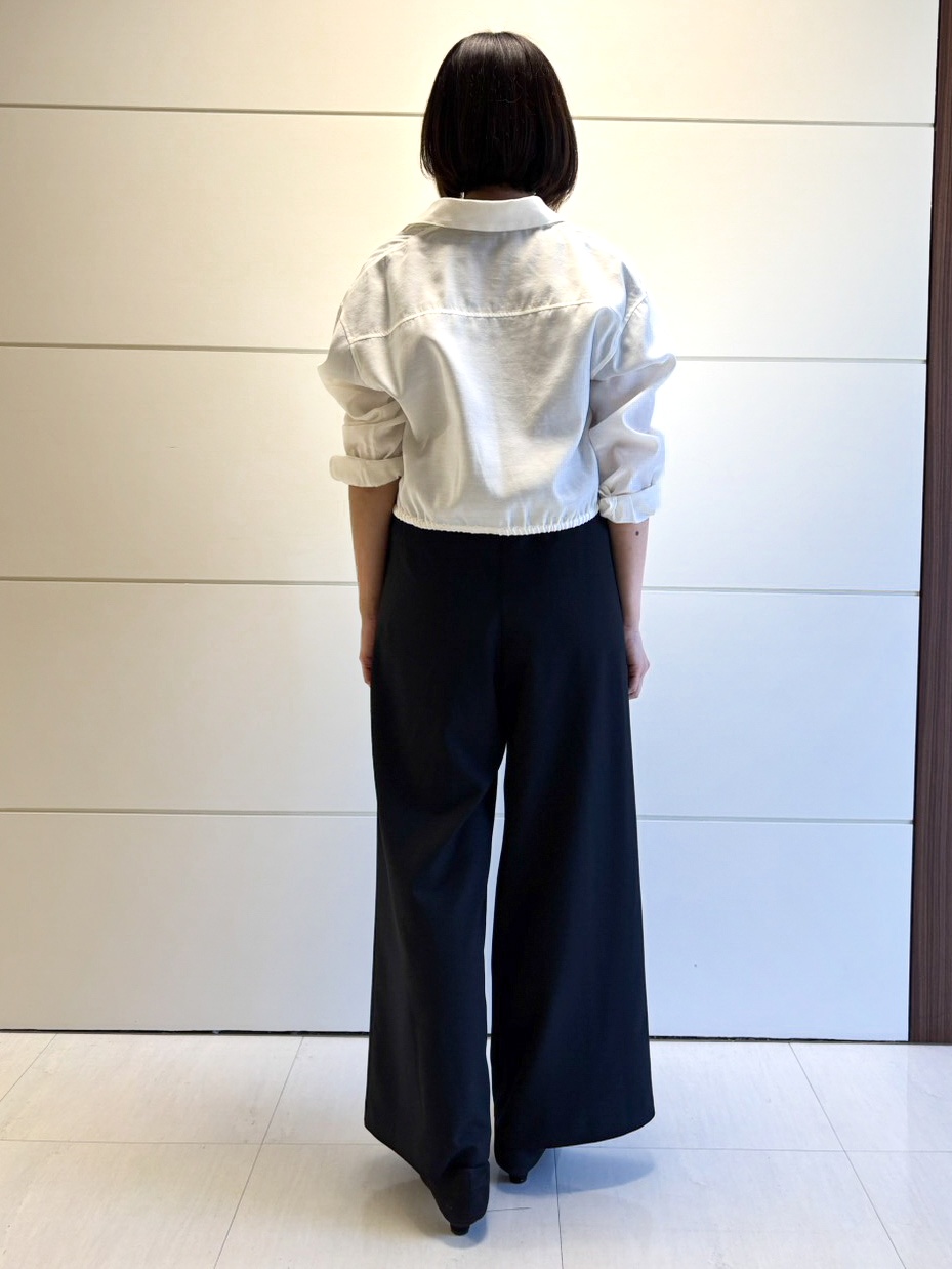 keikoさんの「COUP DE CHANCE｜【手洗い可】クロップドシャツ」を使ったコーディネート