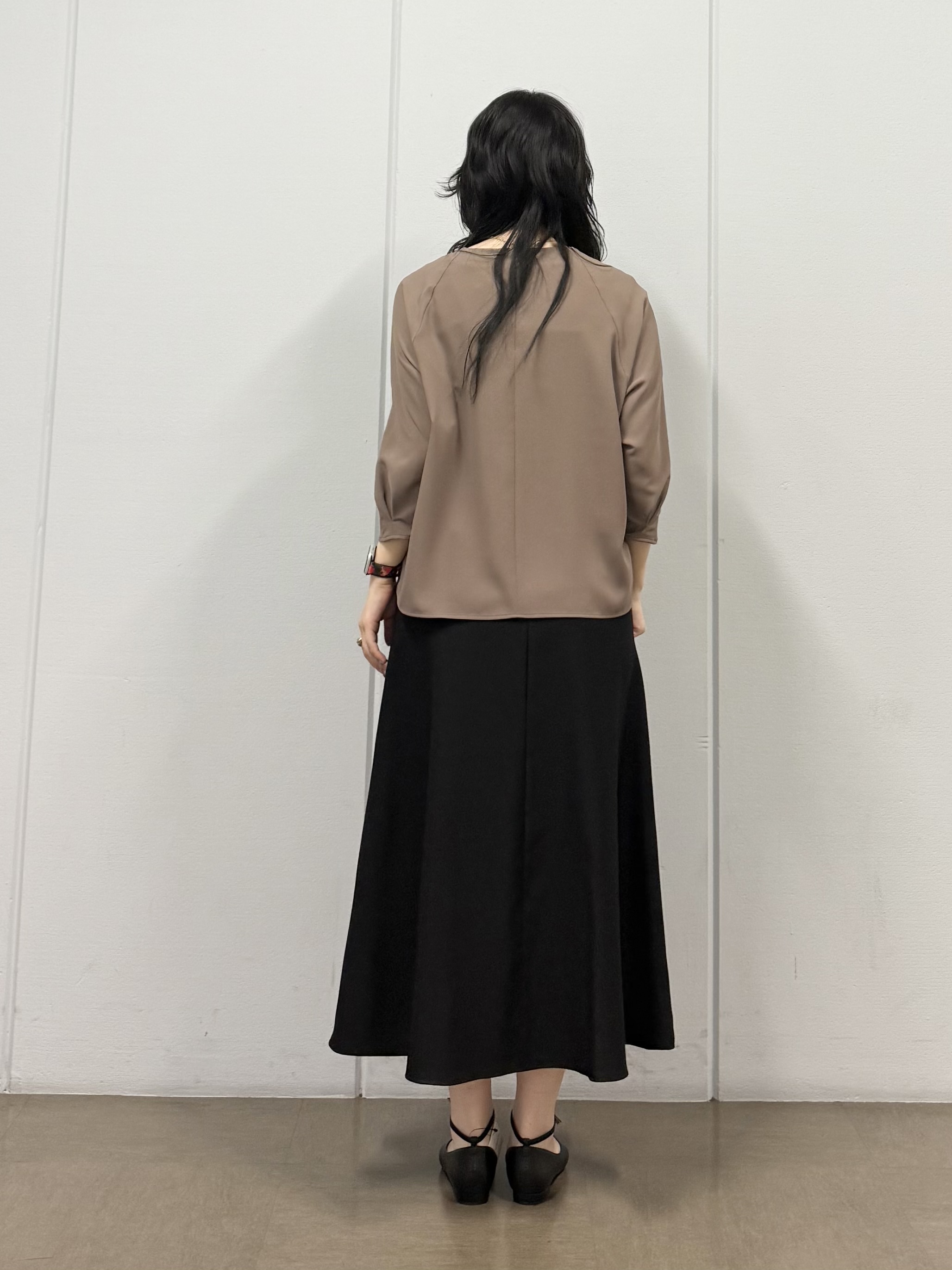 mizukiさんの「INDIVI｜【接触冷感／透湿／着る日傘】ドルマンダブルジャケット」を使ったコーディネート