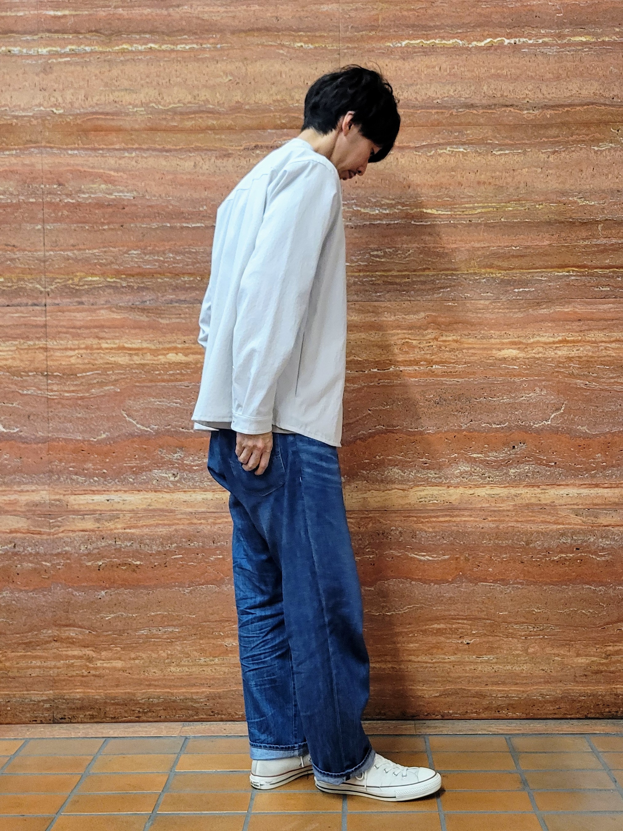 piroyaさんの「TAKEO KIKUCHI｜【撥水・洗える・シワになりにくい】 リランチェ（R） シャツ」を使ったコーディネート