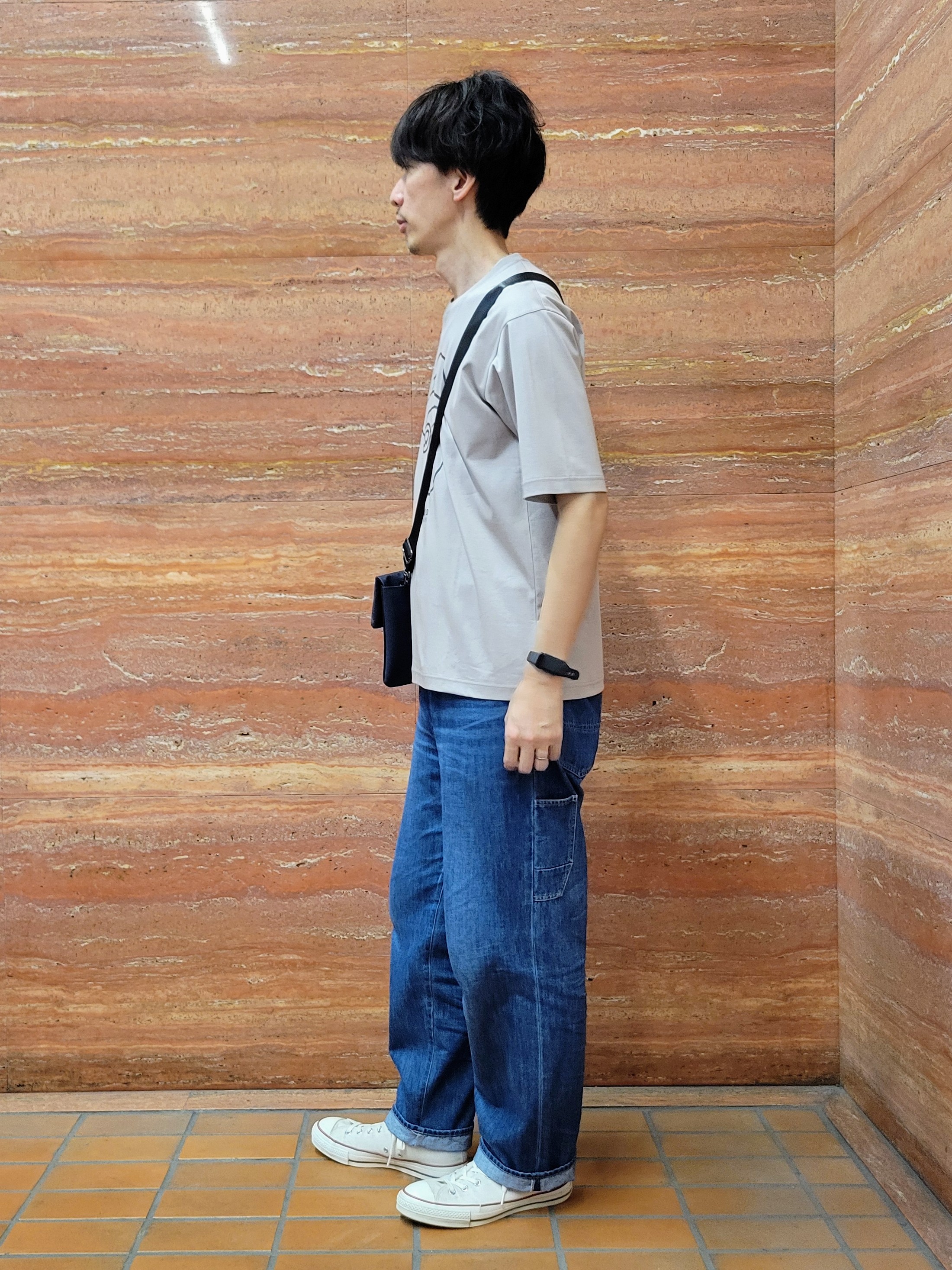 piroyaさんの「TAKEO KIKUCHI｜【BOWLER HAT LABEL】アイスクリアコットン ワンストローク 半袖Tシャツ」を使ったコーディネート