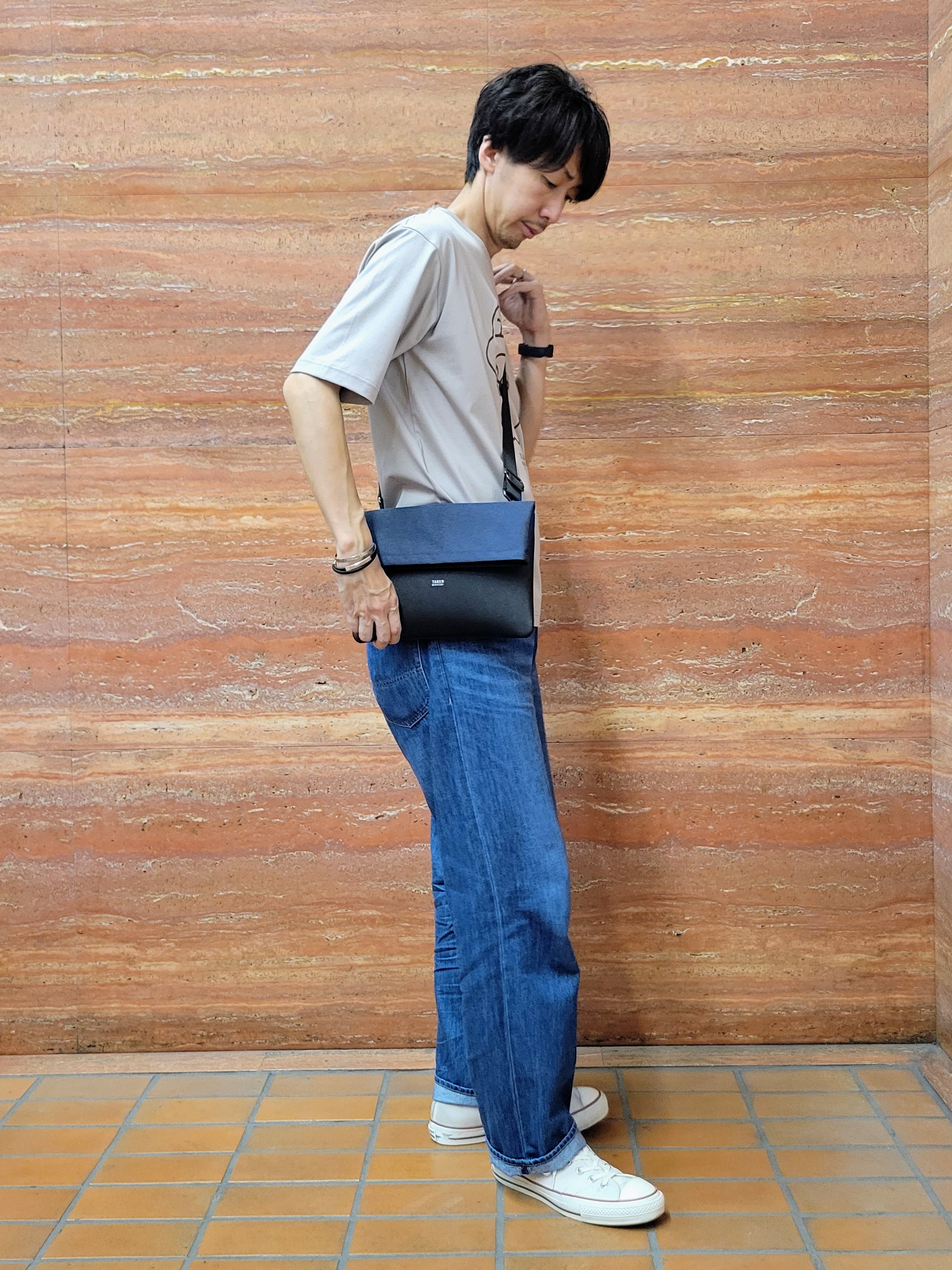 piroyaさんの「TAKEO KIKUCHI｜【BOWLER HAT LABEL】アイスクリアコットン ワンストローク 半袖Tシャツ」を使ったコーディネート