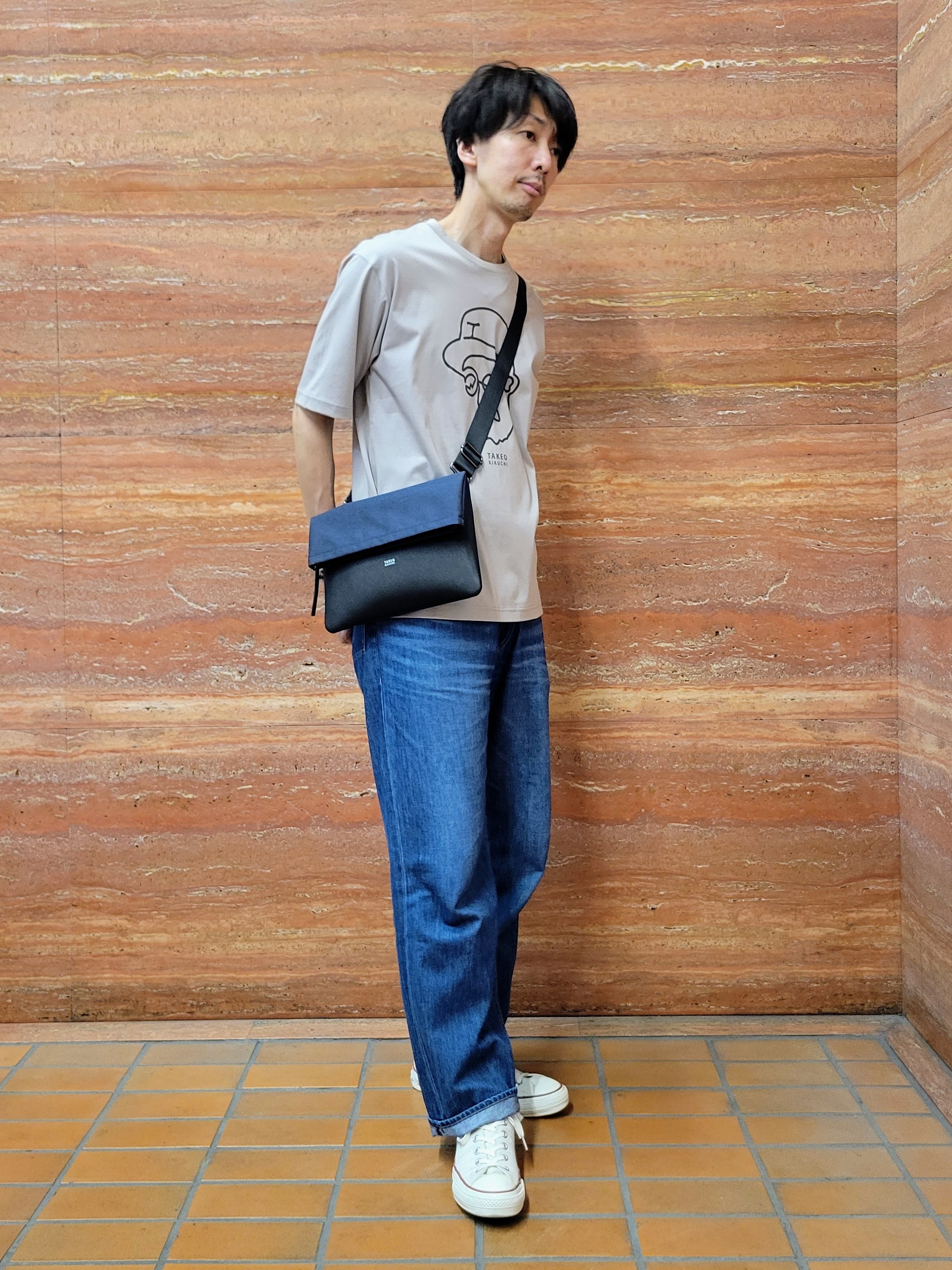 piroyaさんの「TAKEO KIKUCHI｜【BOWLER HAT LABEL】アイスクリアコットン ワンストローク 半袖Tシャツ」を使ったコーディネート