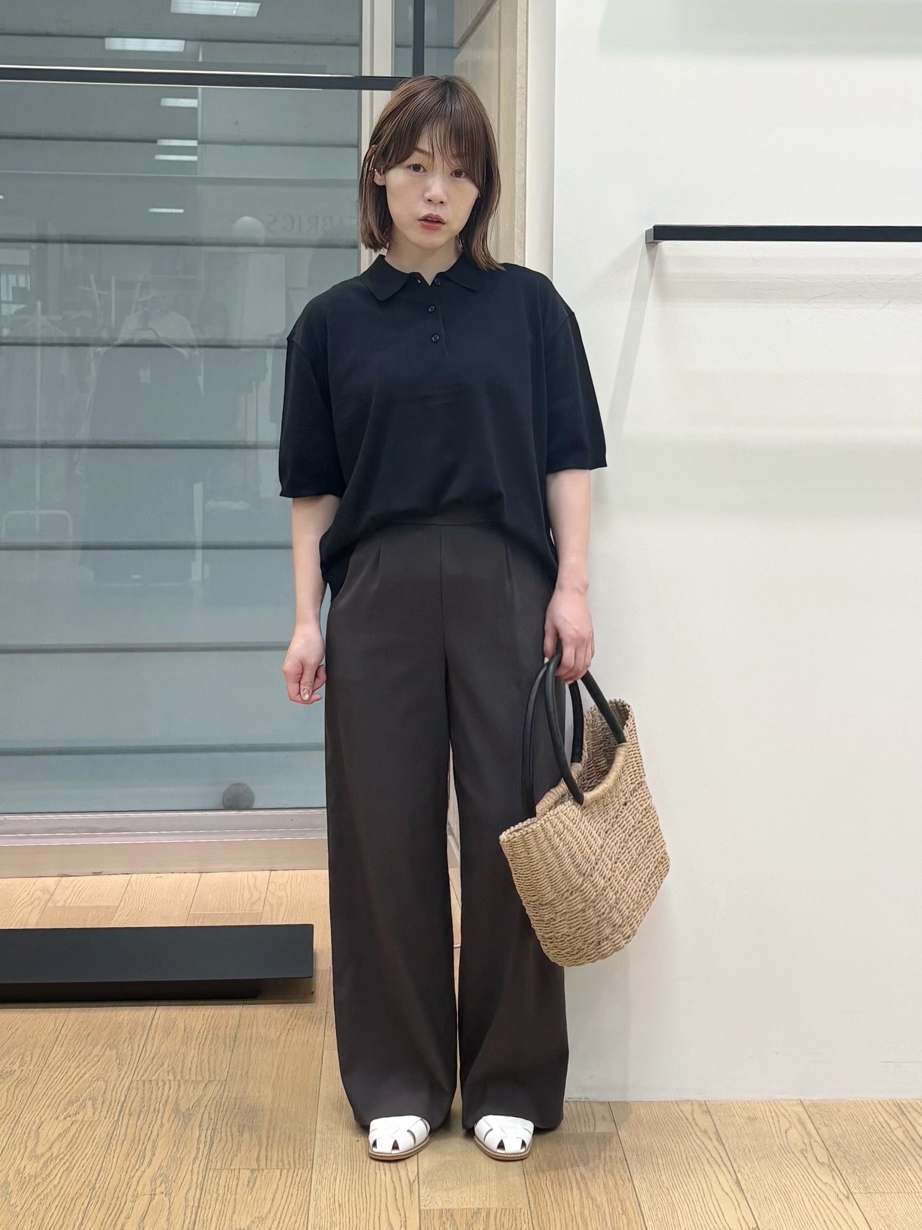 asamiさんの「INDIVI｜【洗える／コットン】ドライタッチさらりポロ襟ニットT」を使ったコーディネート