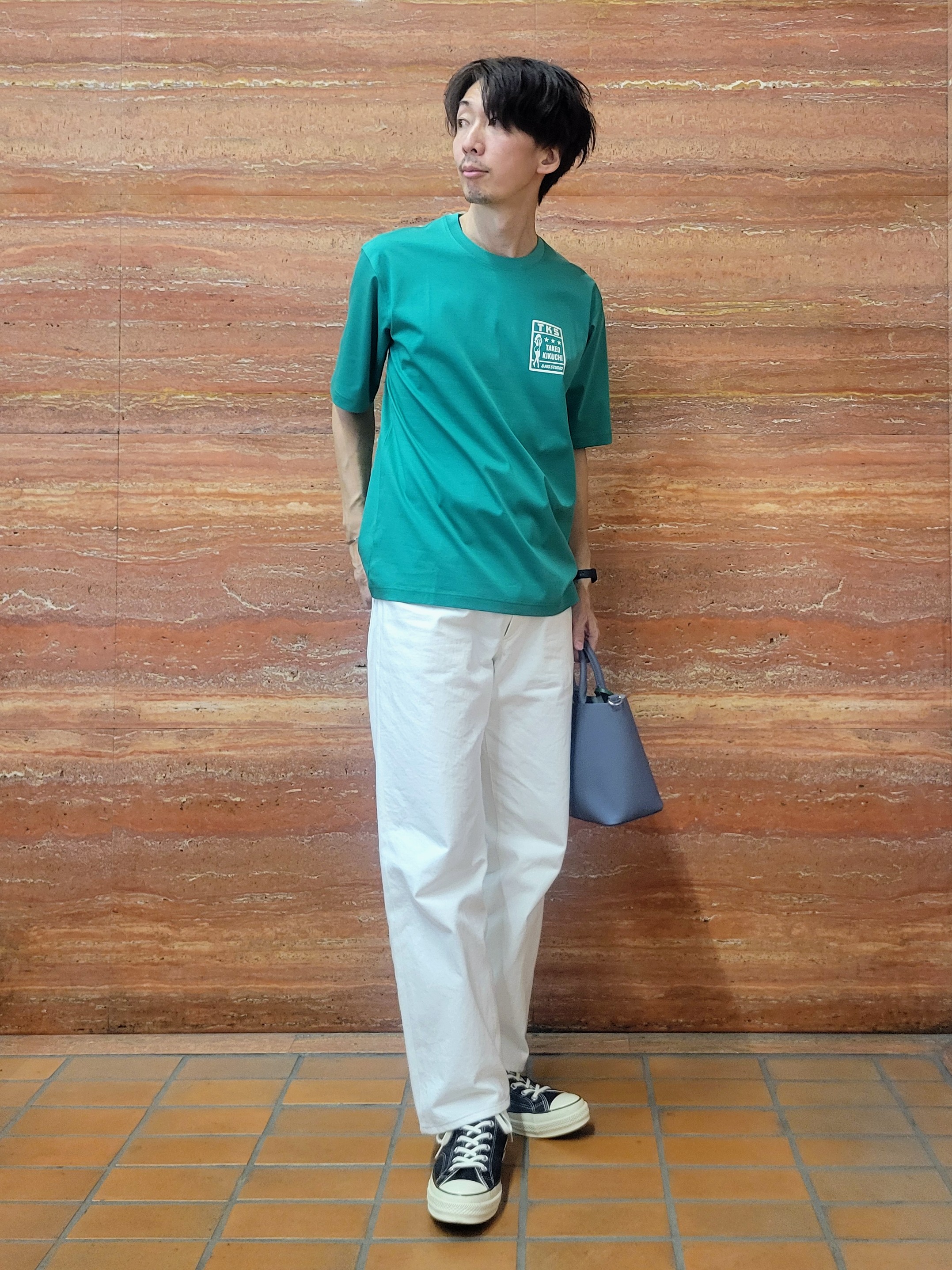 piroyaさんの「TAKEO KIKUCHI｜【BOWLER HAT LABEL】アイスクリアコットン ラッキーセブン 半袖Tシャツ」を使ったコーディネート