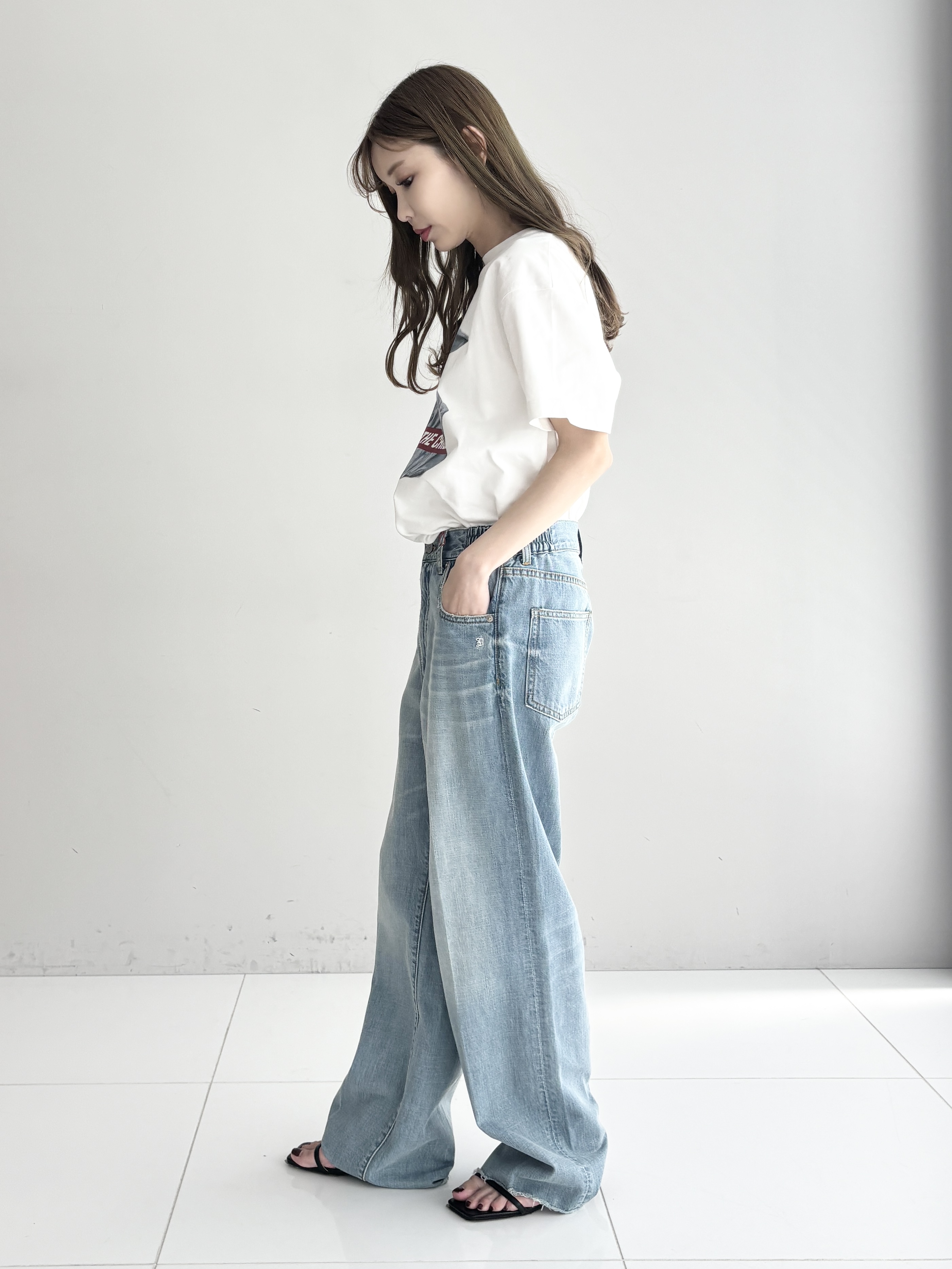 清水夏姫さんの「DRESSTERIOR｜【otonaMUSE5月号掲載】スキニーベルトサンダル」を使ったコーディネート