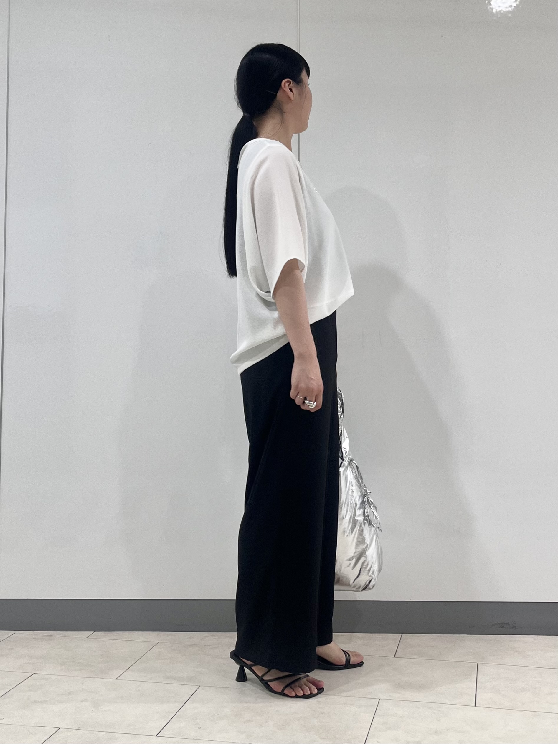hasuさんの「INDIVI｜【洗える／2WAY／裾ドロスト付き】 ドルマンスリーブチュニックトップス」を使ったコーディネート