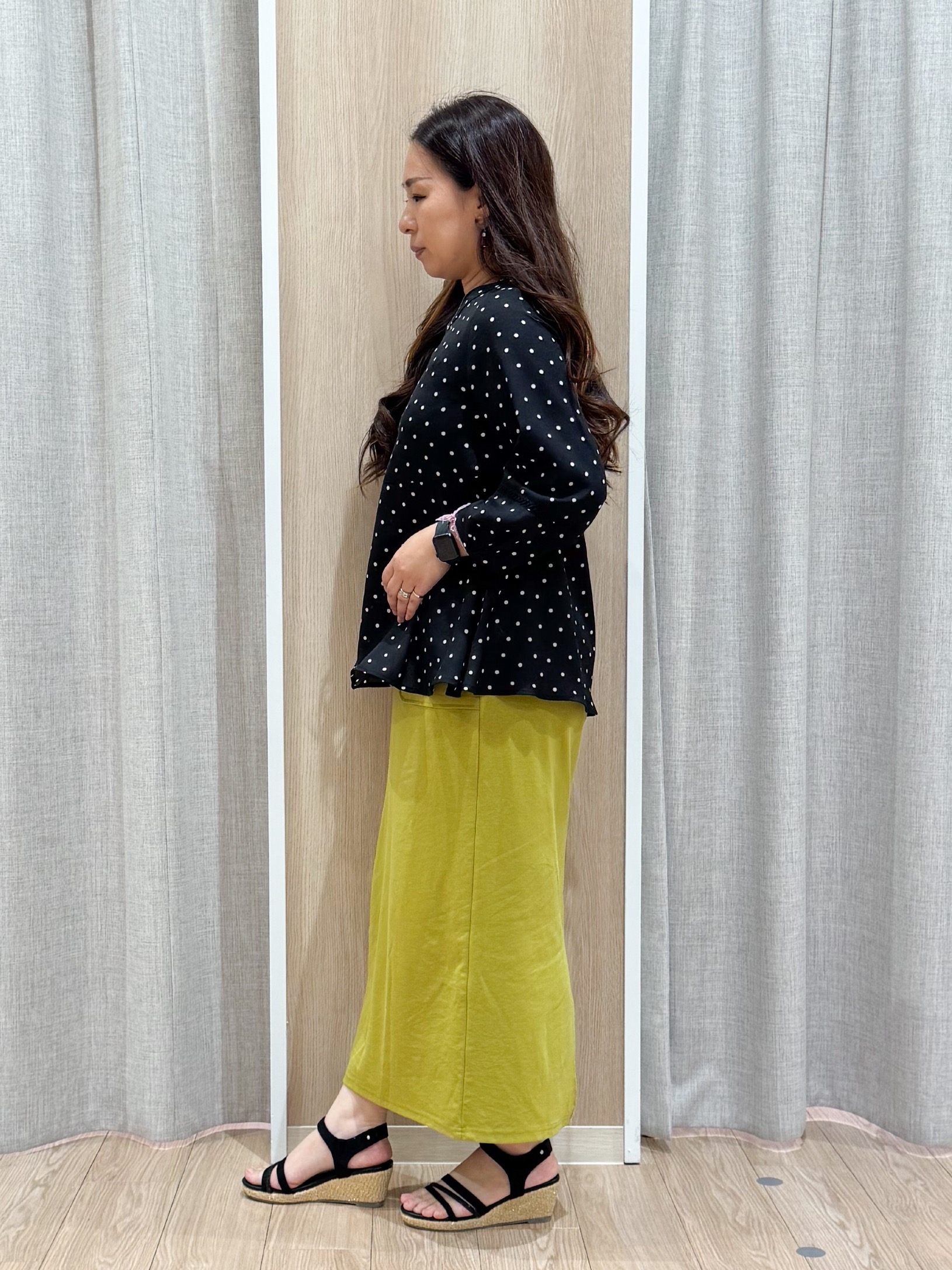 sachiさんの「grove｜【UVカット・体型カバーも叶う】麻調メッシュランタンスリーブブラウス」を使ったコーディネート