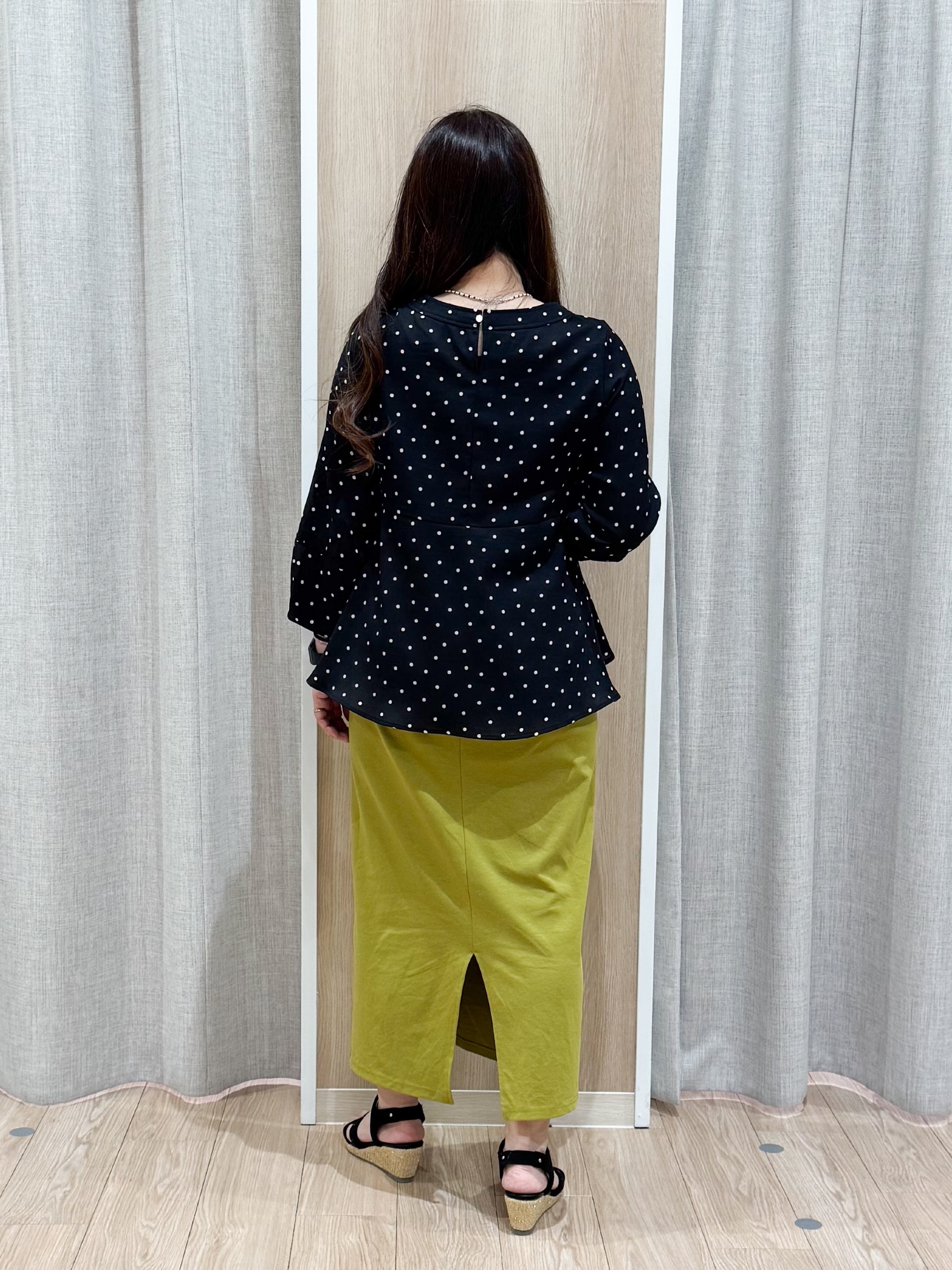 sachiさんの「grove｜【UVカット・体型カバーも叶う】麻調メッシュランタンスリーブブラウス」を使ったコーディネート
