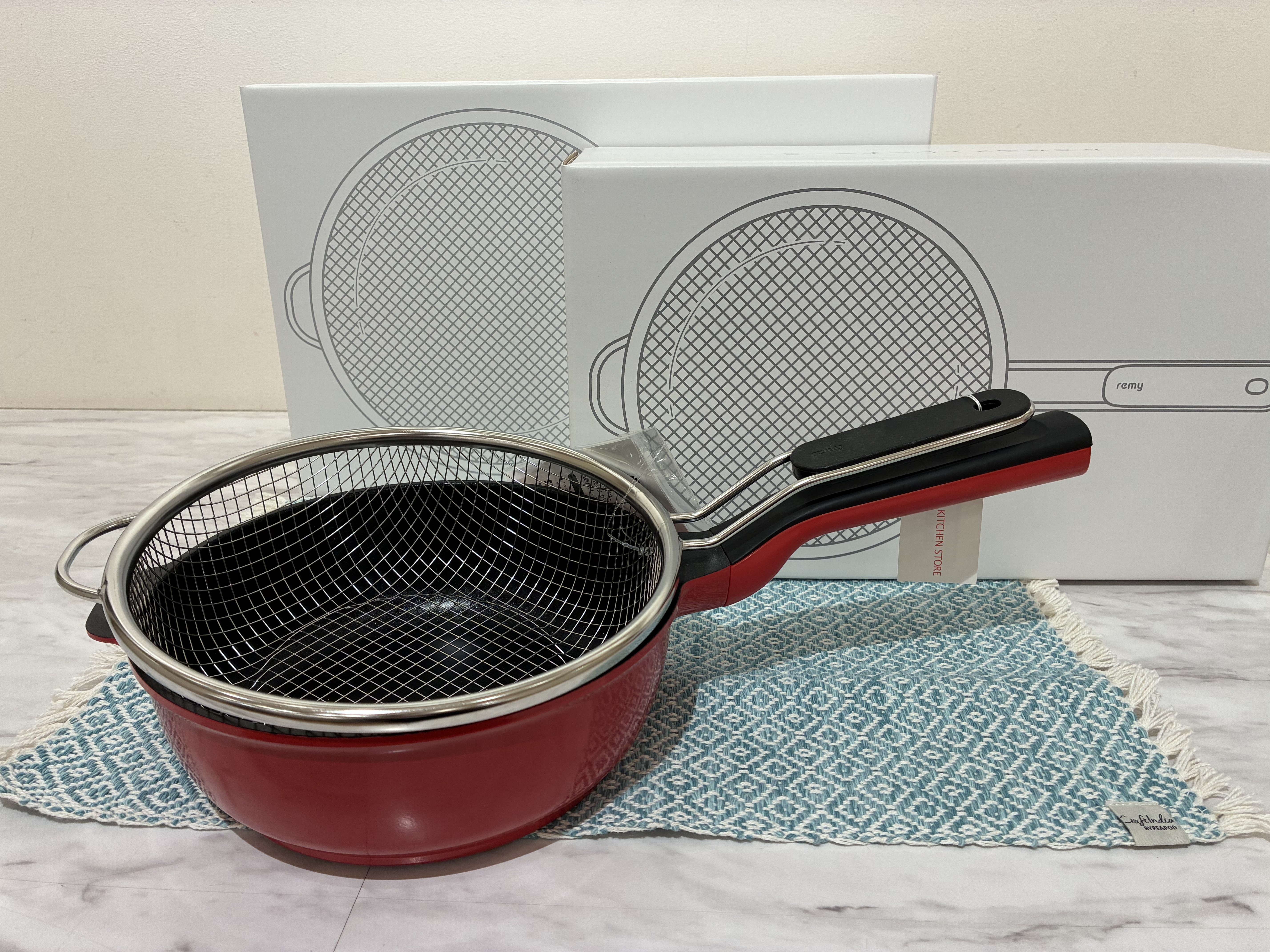 マユさんの「212 KITCHEN STORE｜◆レミパン プラス 24cm WH ＜remy レミー＞」を使ったコーディネート