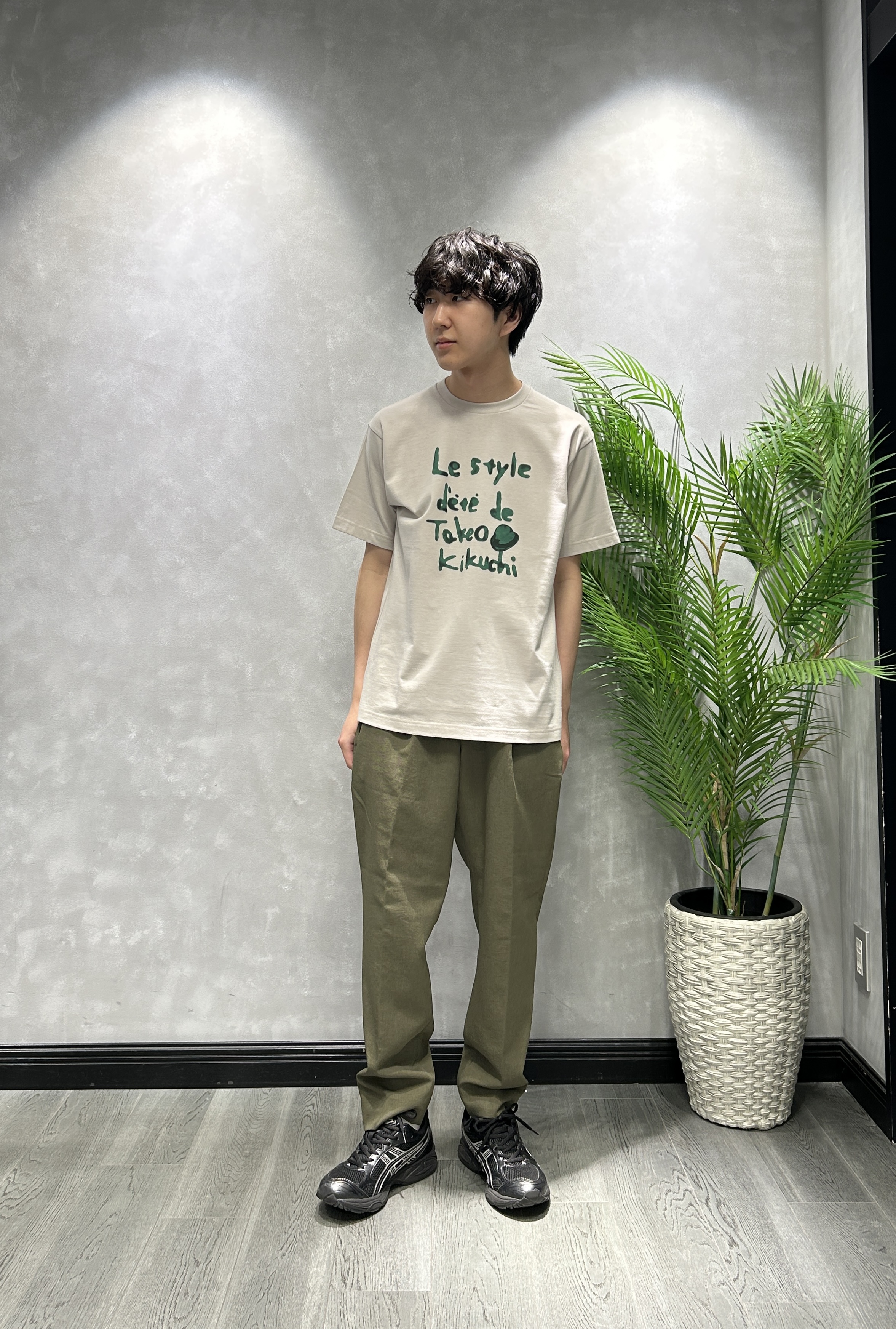 ruiさんの「TAKEO KIKUCHI｜リップル小花シャツ」を使ったコーディネート
