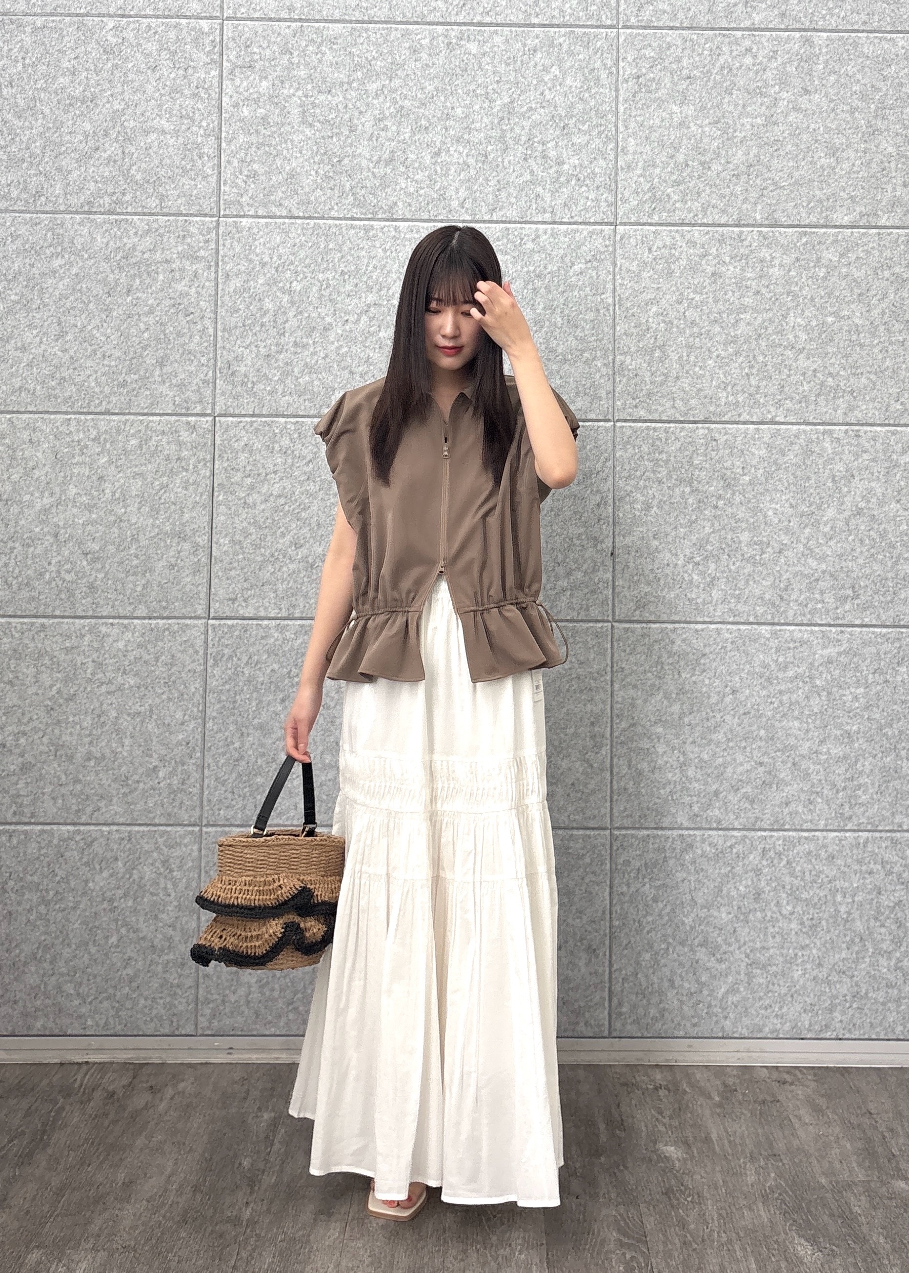 Renoさんの「INDIVI｜ジップアップフォルムブルゾン【セットアップ可能／UVカット／接触冷感】」を使ったコーディネート