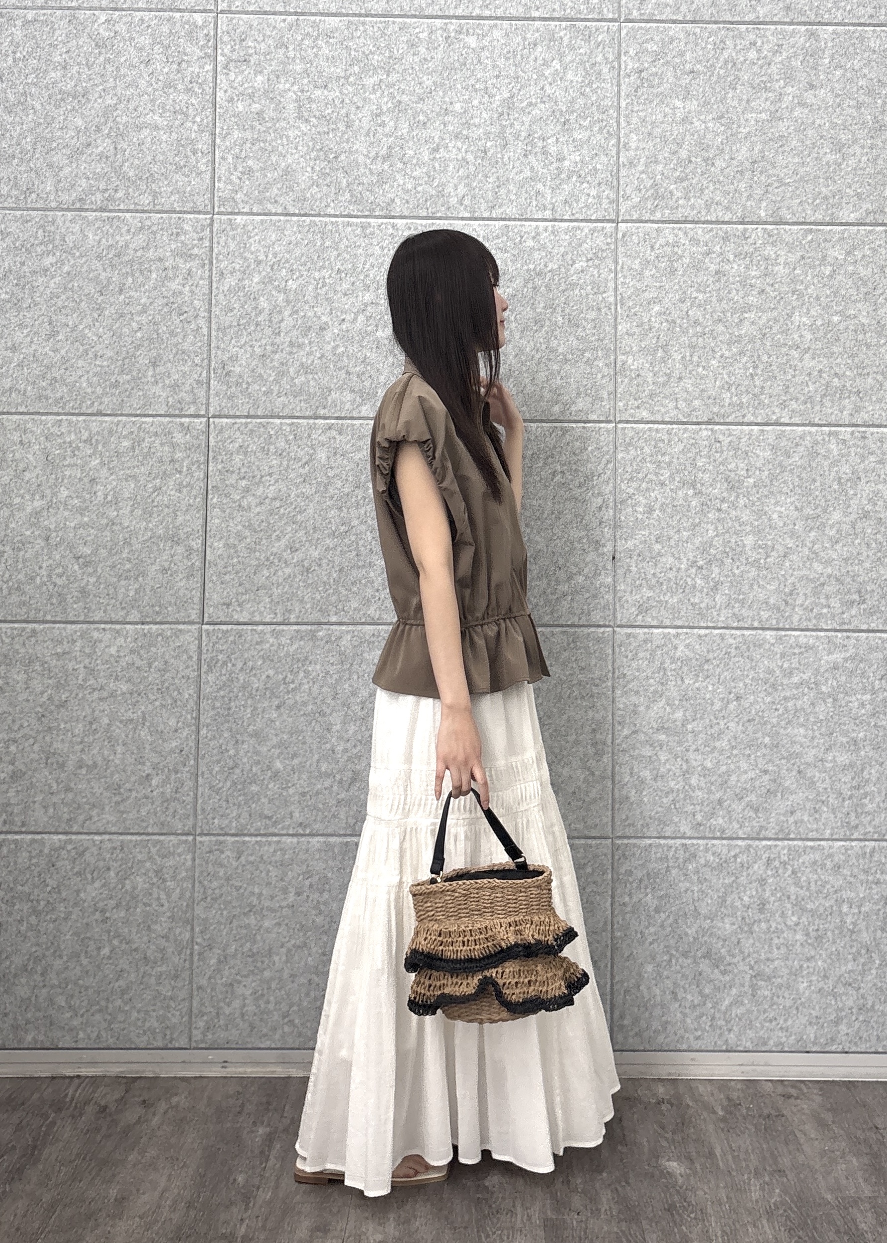 Renoさんの「INDIVI｜ジップアップフォルムブルゾン【セットアップ可能／UVカット／接触冷感】」を使ったコーディネート
