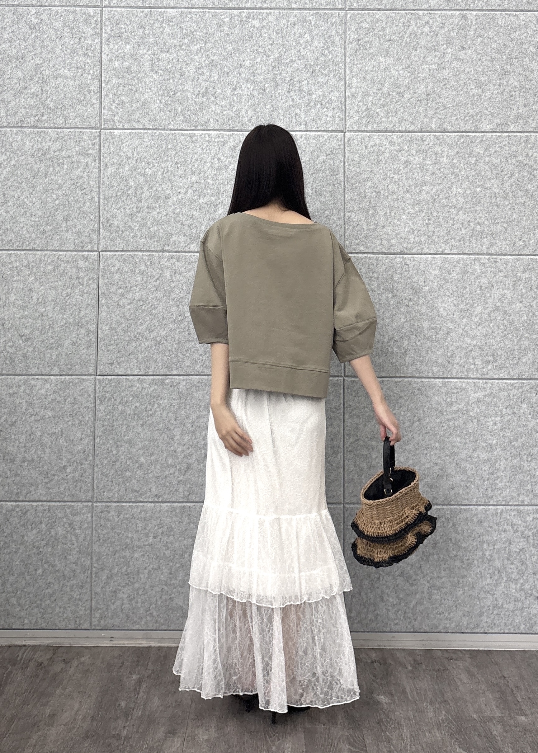 Renoさんの「INDIVI｜ハーフスリーブフォルムカットソー【再入荷／マシンウォッシュ／接触冷感】」を使ったコーディネート