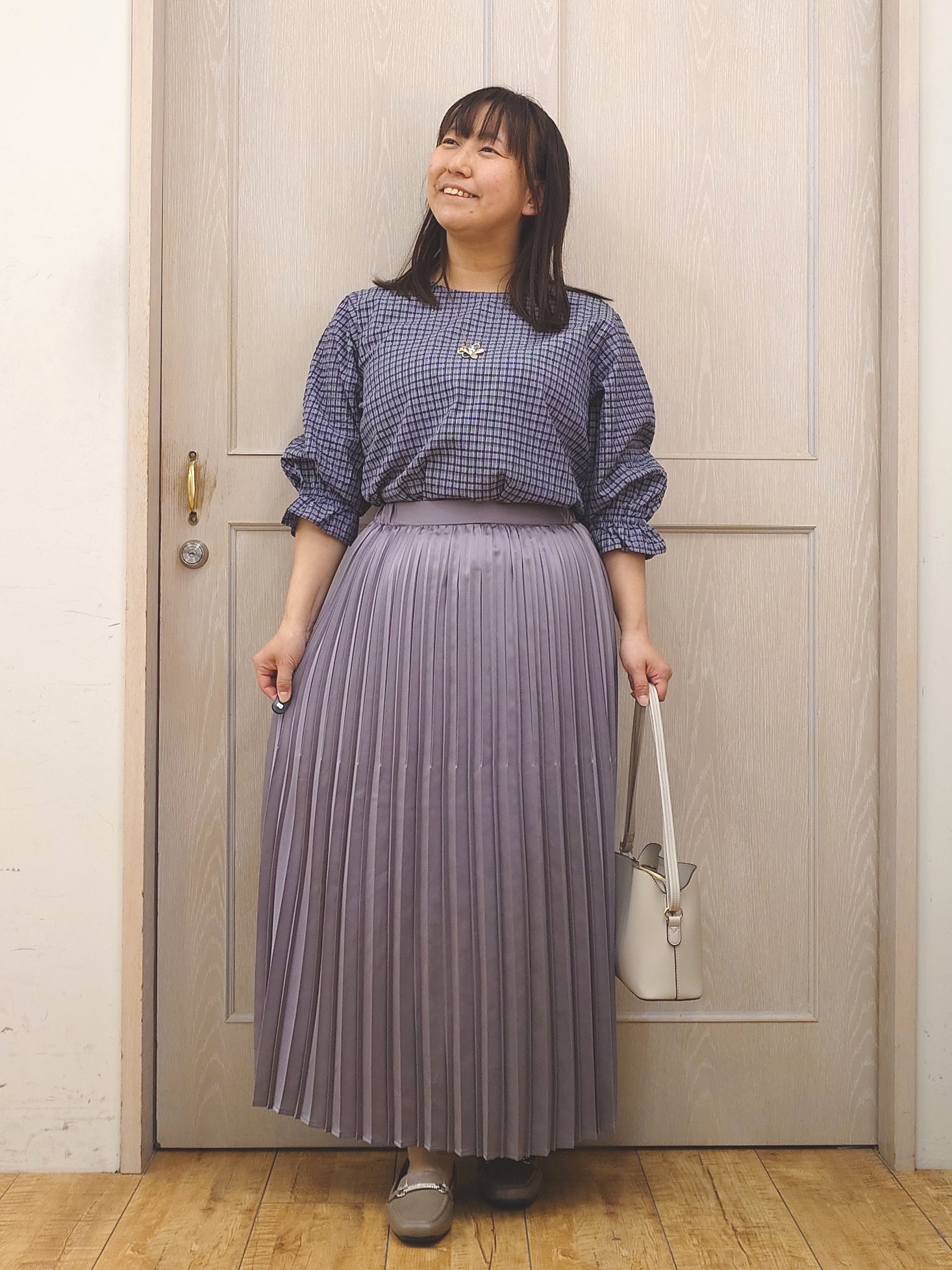 とろろさんの「SHOO･LA･RUE｜【セットアップ可/洗濯機可】上品チェックが好印象 ゆるさら6分袖ブラウス」を使ったコーディネート