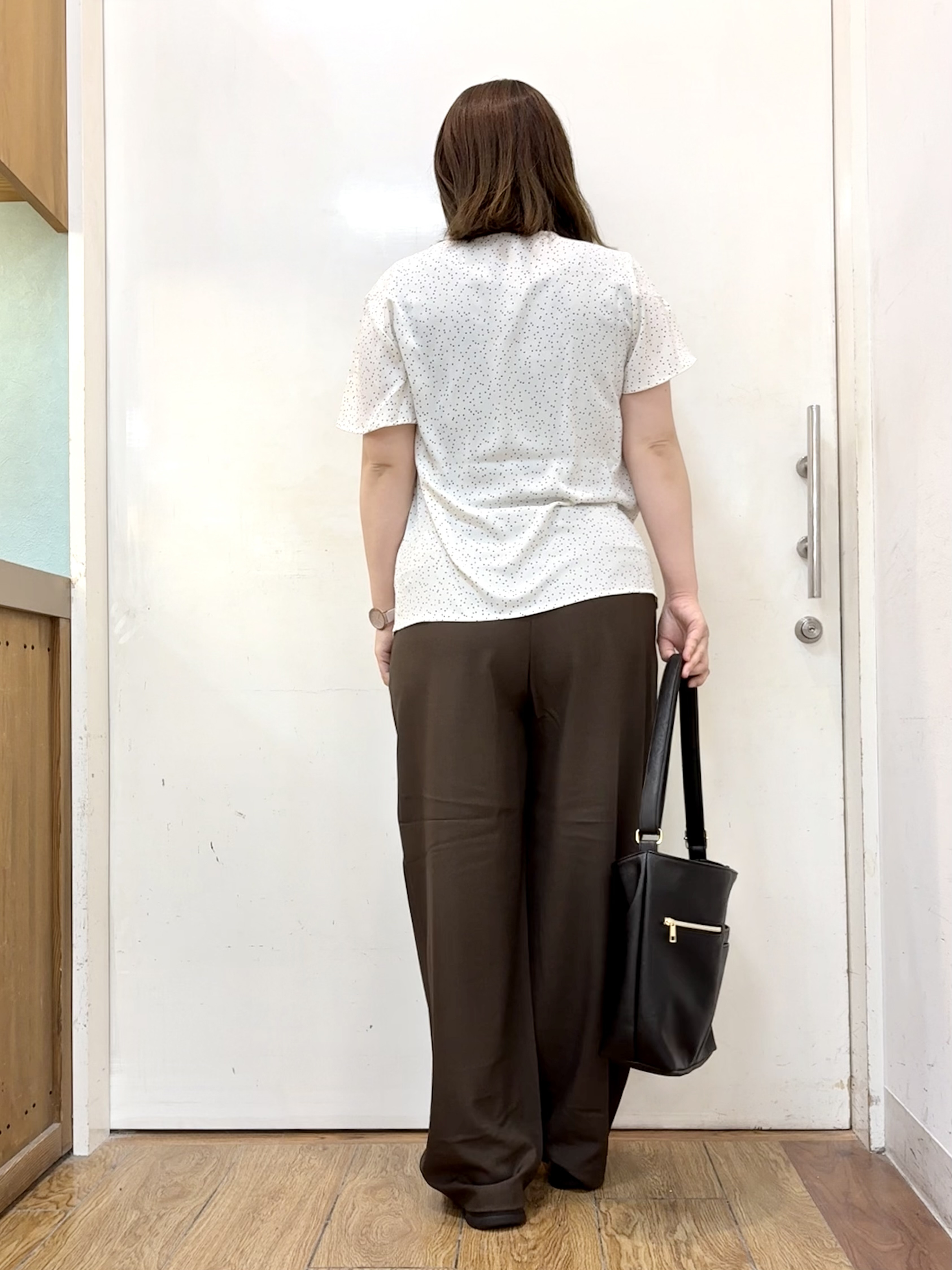だいわさんの「SHOO･LA･RUE｜【UV/セットアップ可】洗濯後しわになりにくい スキッパーブラウス」を使ったコーディネート
