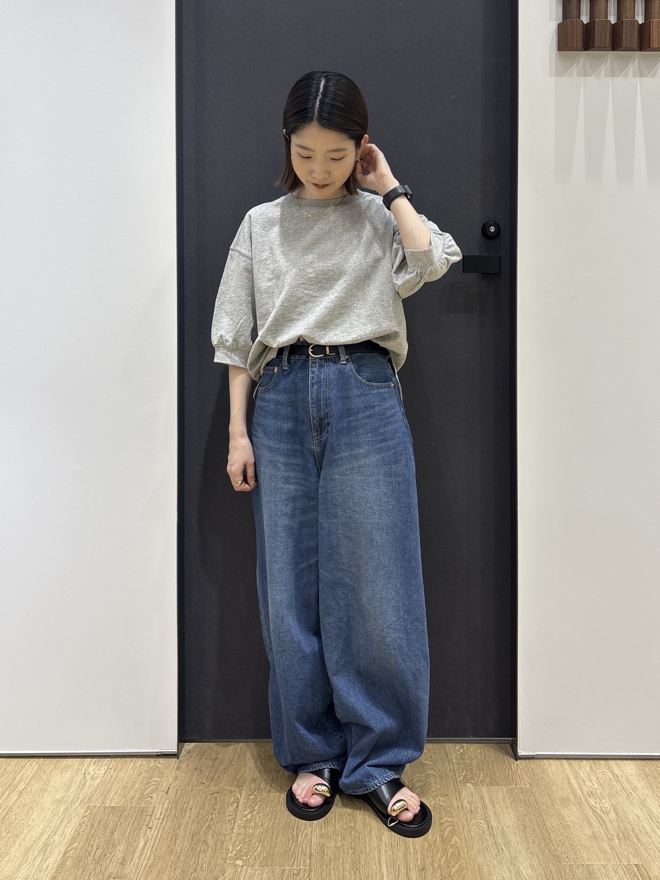 risaさんの「Dessin｜【360度可愛い】バックヘンリーカットソー5分袖」を使ったコーディネート