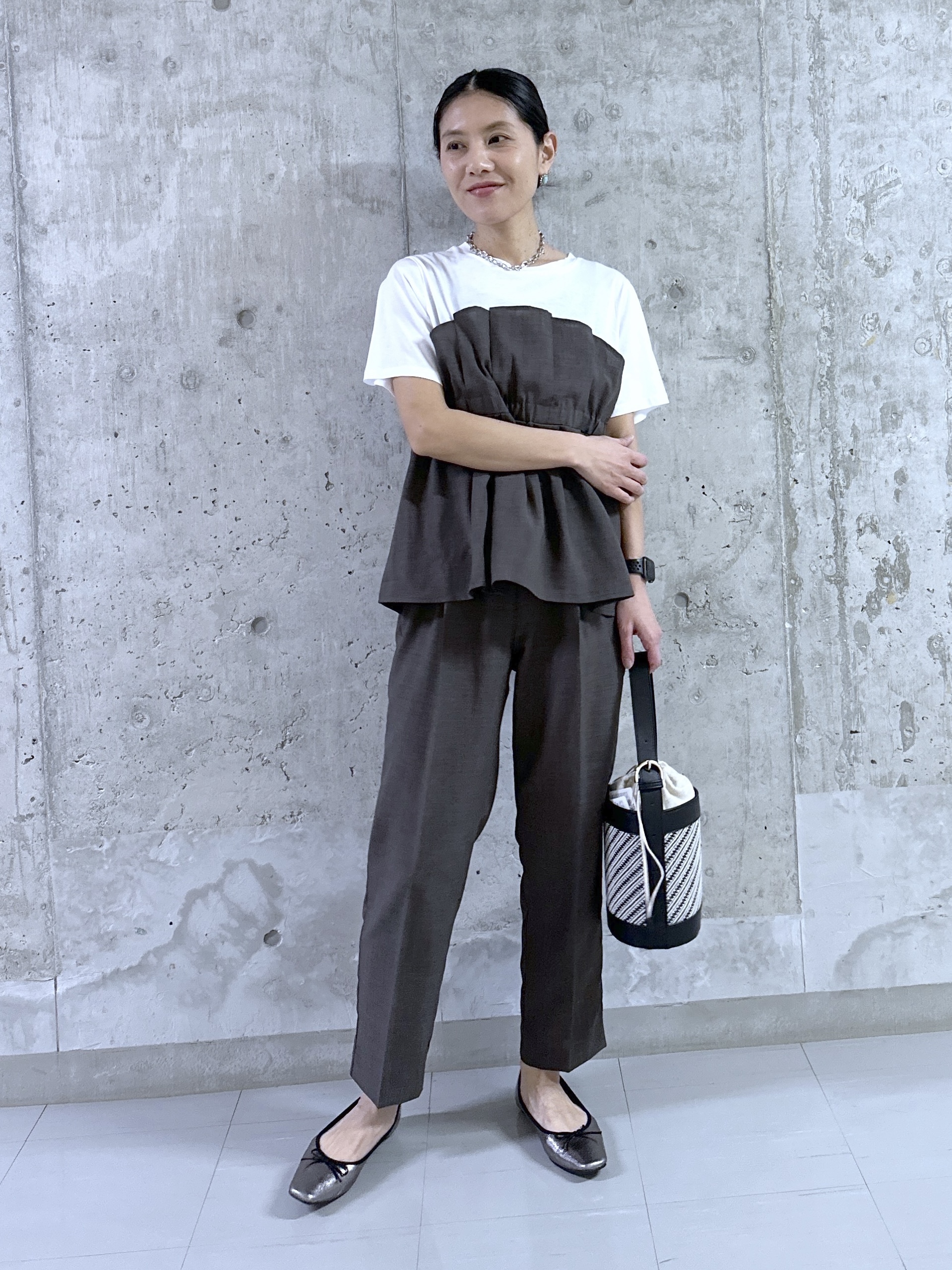 kumiさんの「Dessin｜【セットアップ可/UVカット/洗える】ビスチェドッキングTシャツ」を使ったコーディネート