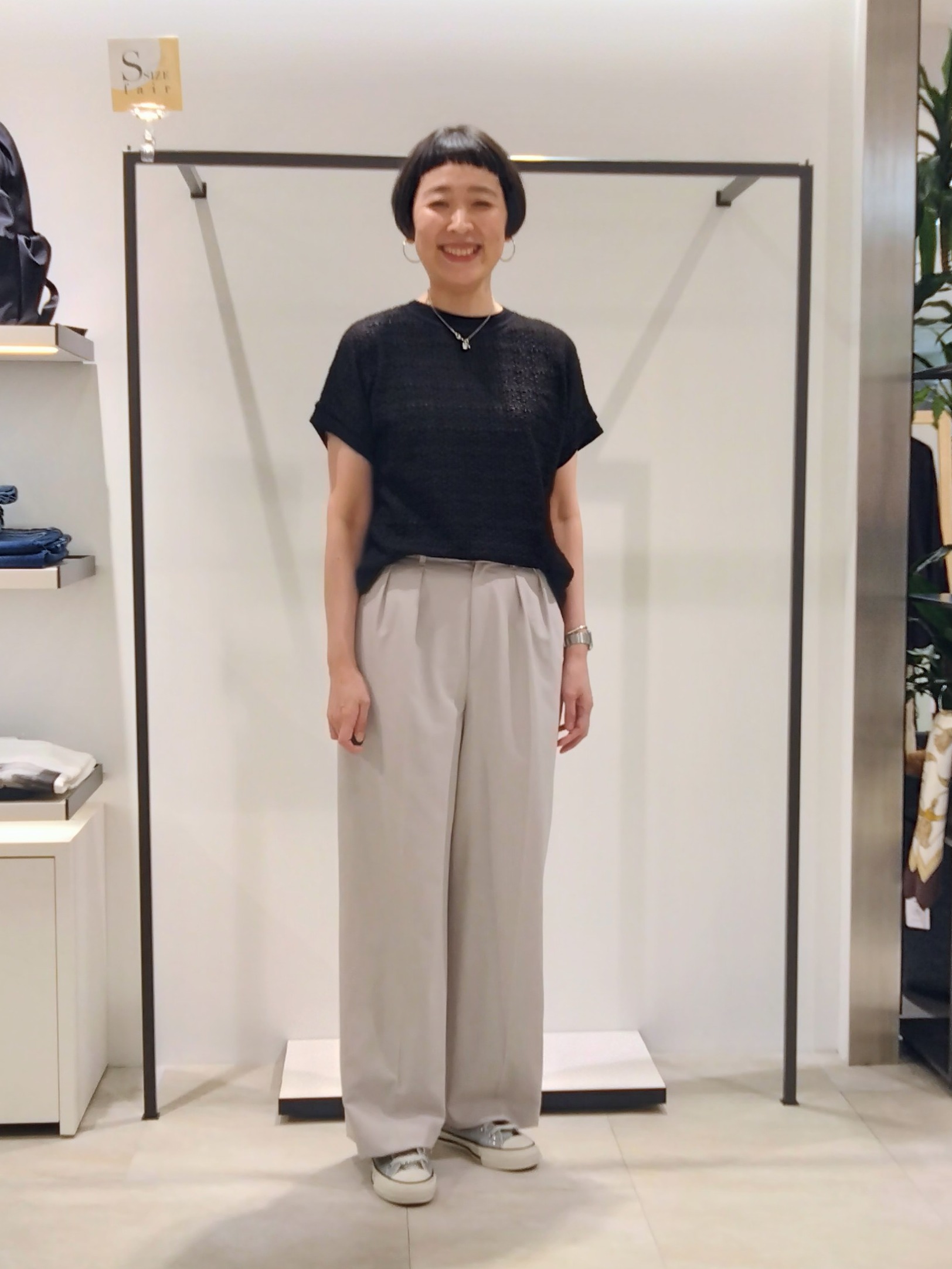 まちこさんの「UNTITLED｜【シワになりにくい/セットアップ可/接触冷感】ハーフスリーブジャケット」を使ったコーディネート